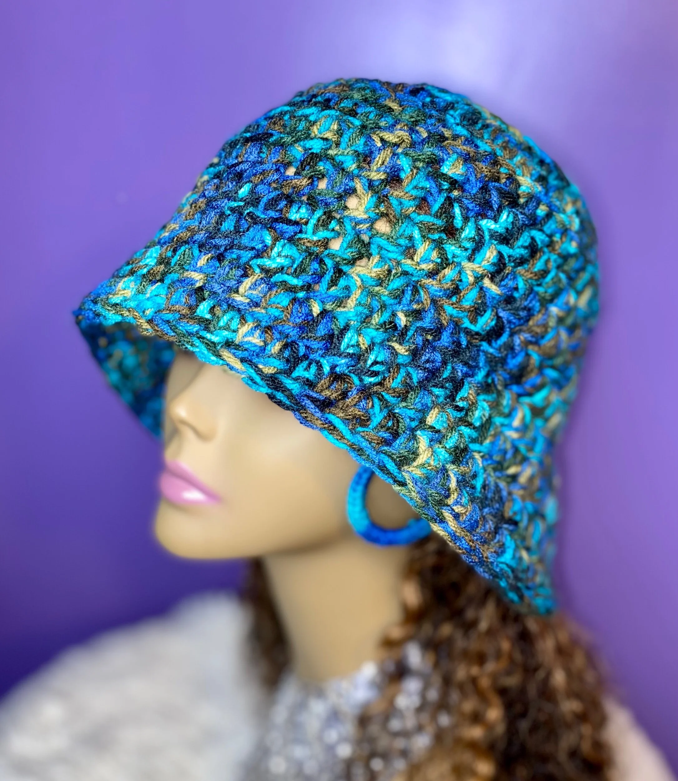 956D00ED-2A90-4C11-B375-DC85BC3F2051