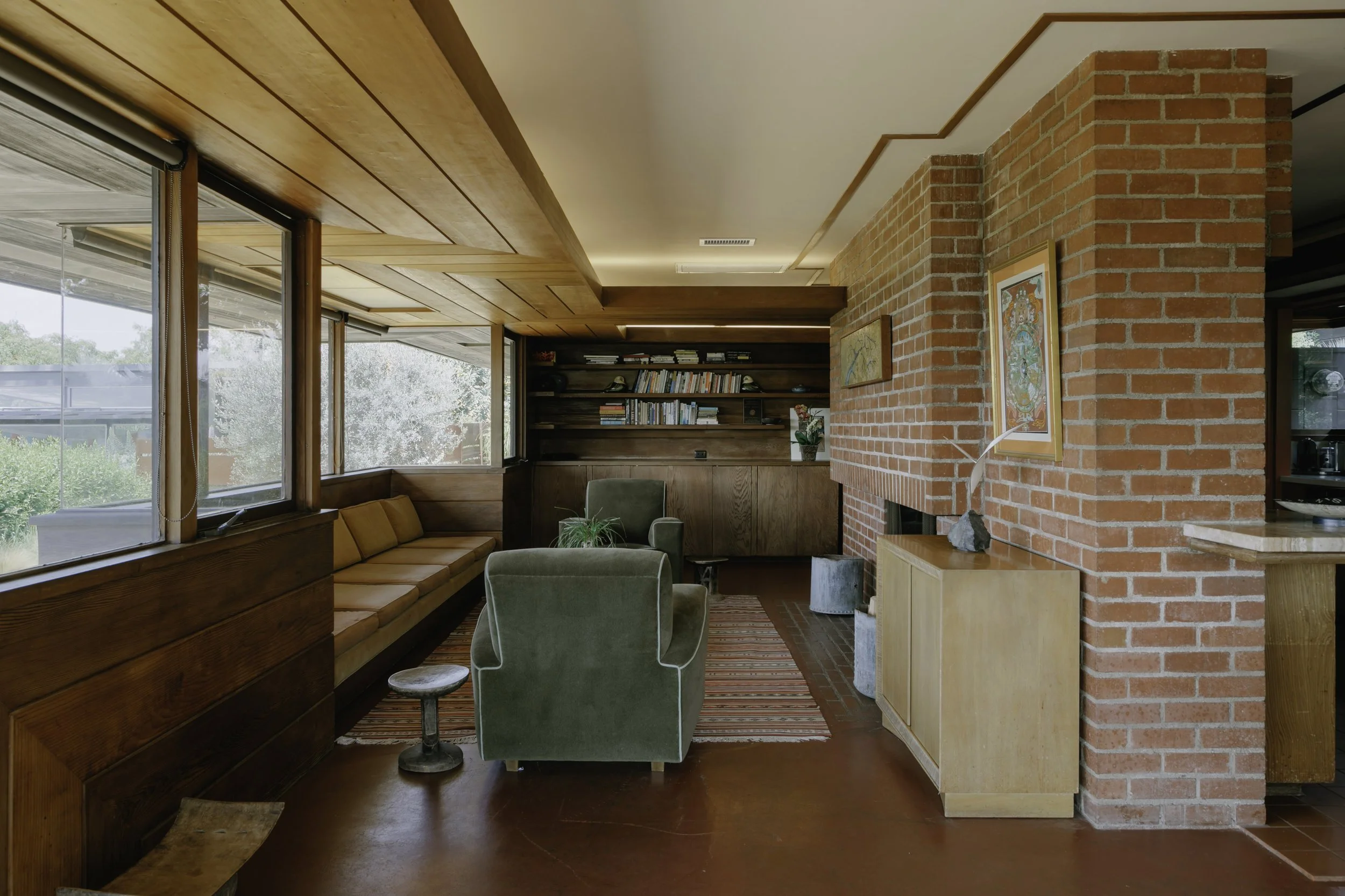 Wolford Residence | James De Long 1947