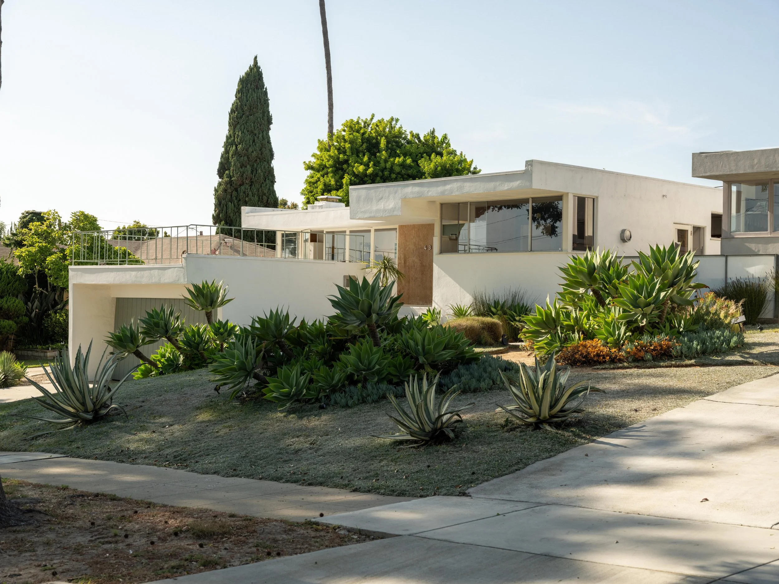 Spec House, Rudolph M. Schindler w/ E Richard Lind , 1937-1940