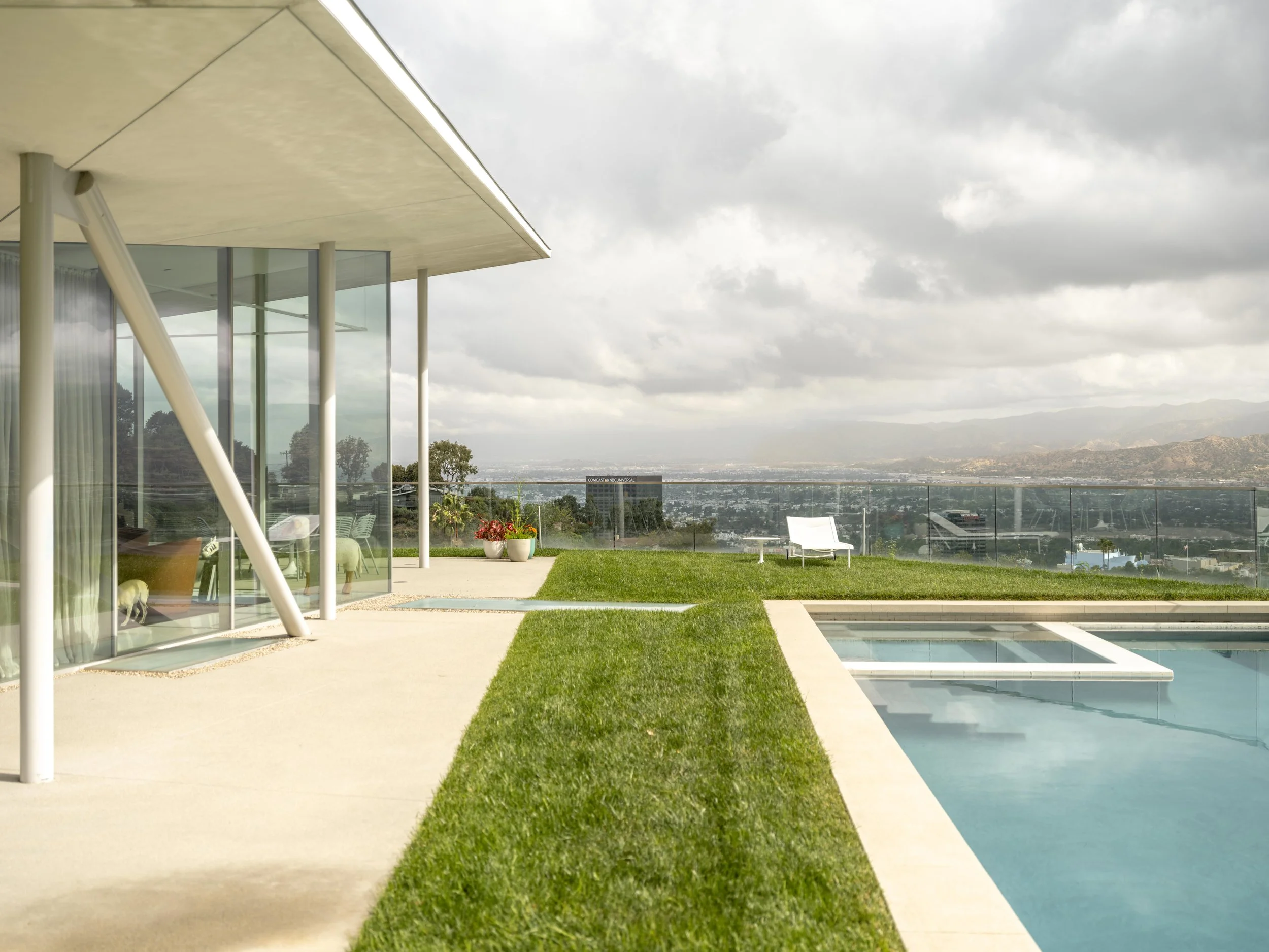 California House-09.jpg