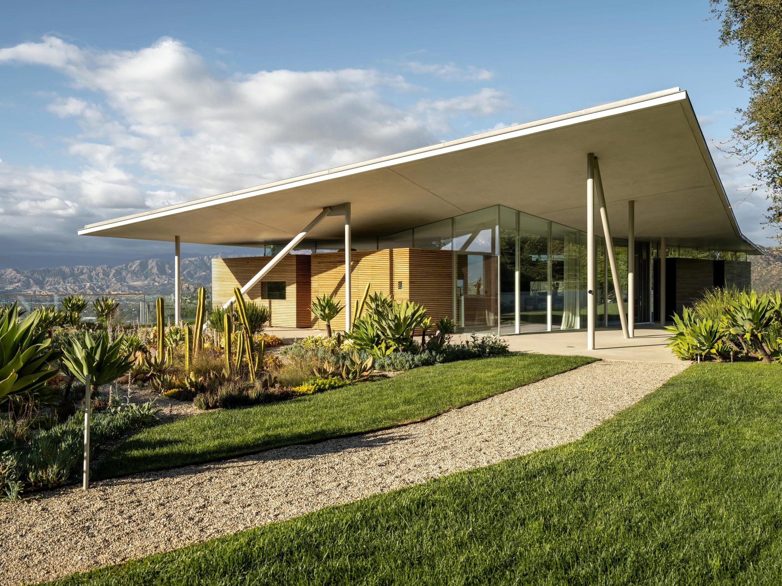 California House-28.jpg