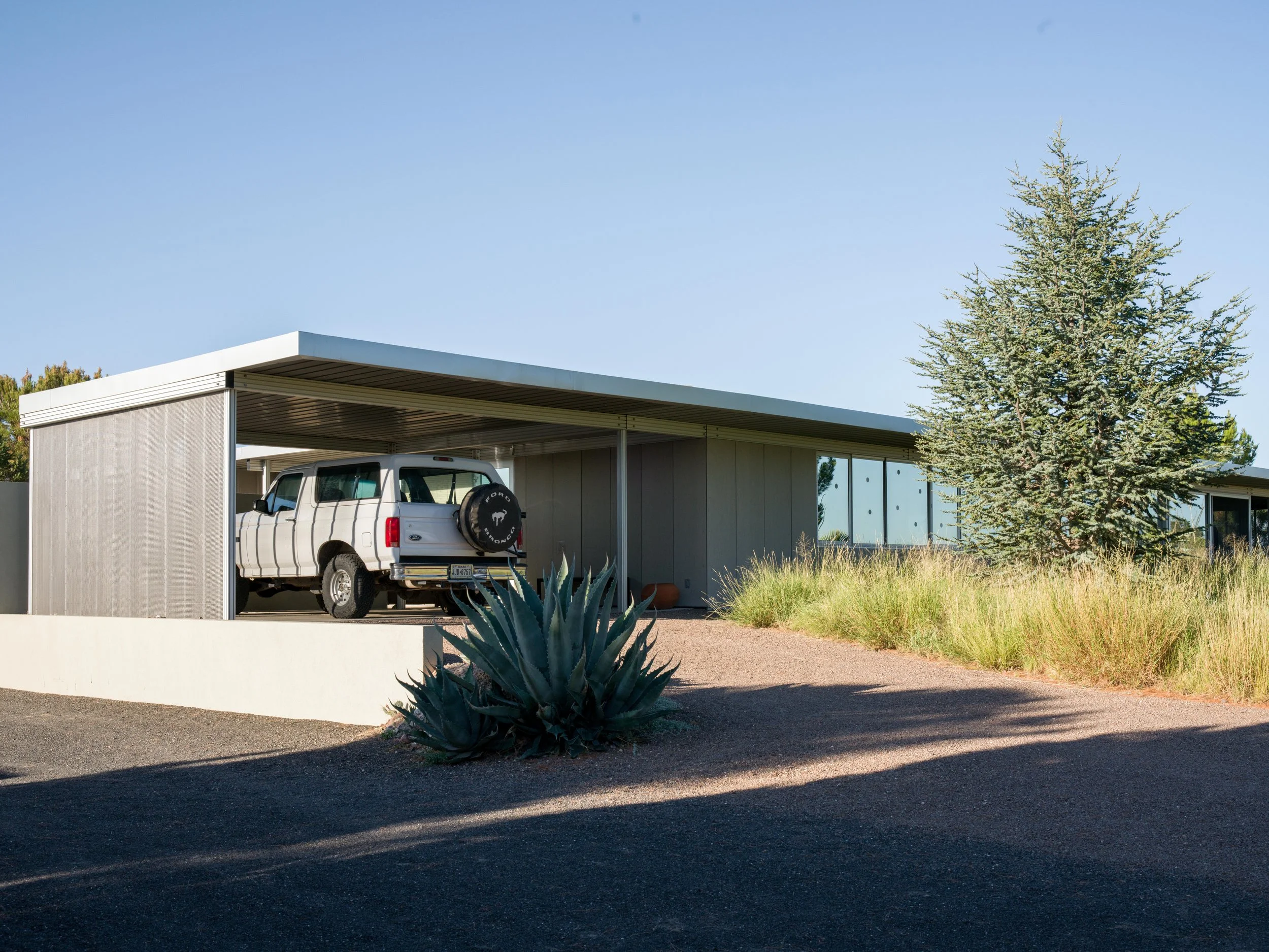 Marfa IT House, Linda Taalman, 2017