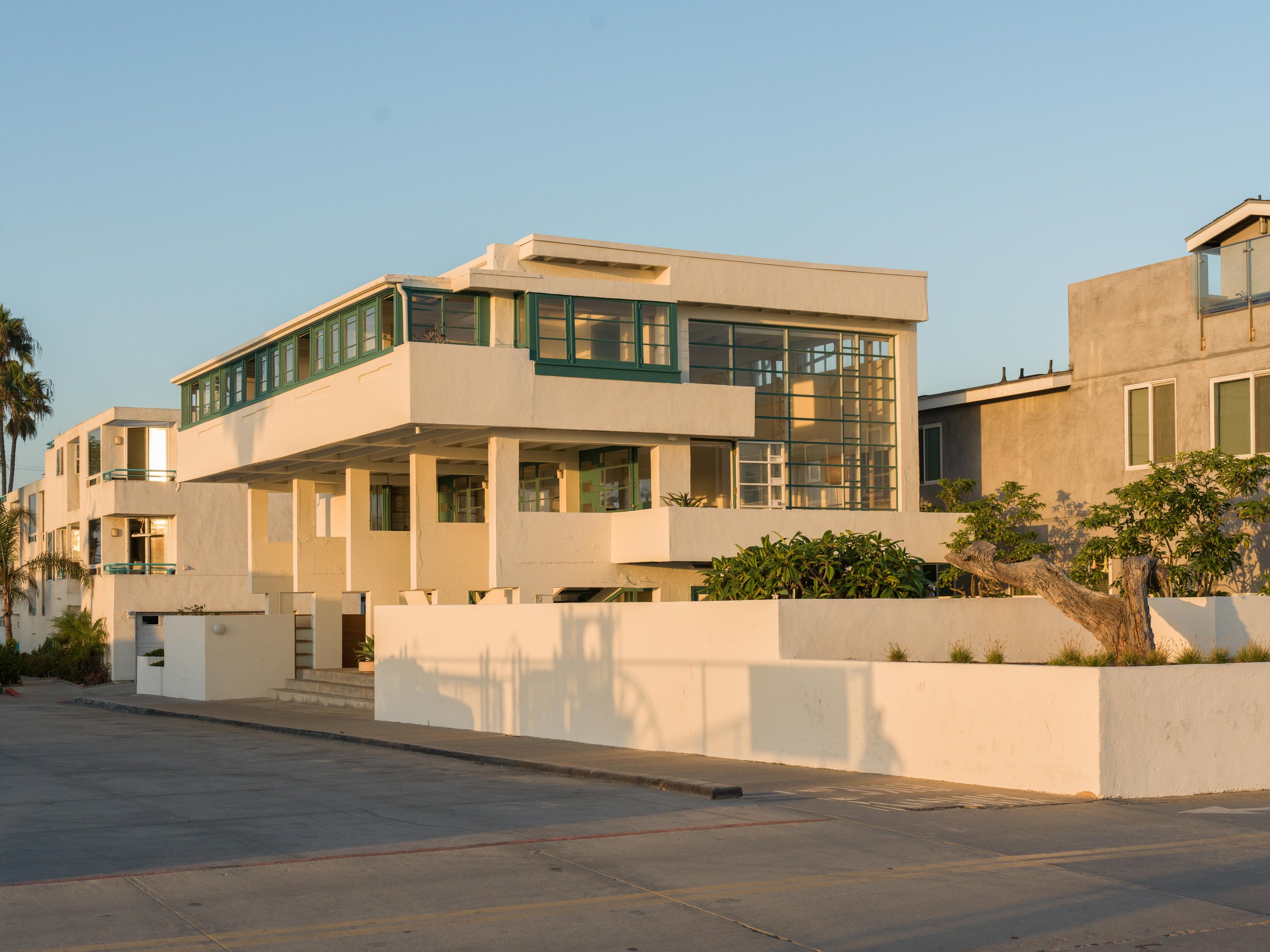 Lovell Beach House-63-9-4.jpg