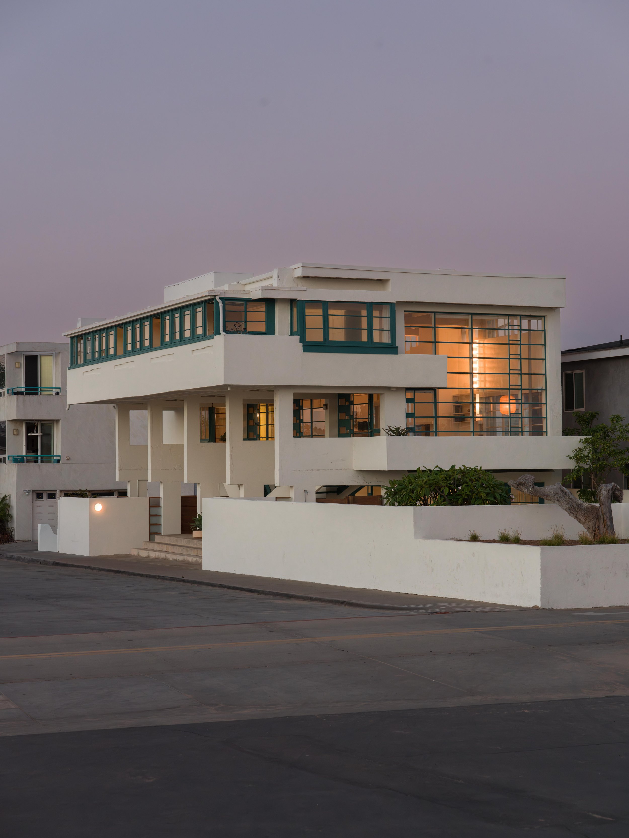 Lovell Beach House-63-17-5.jpg