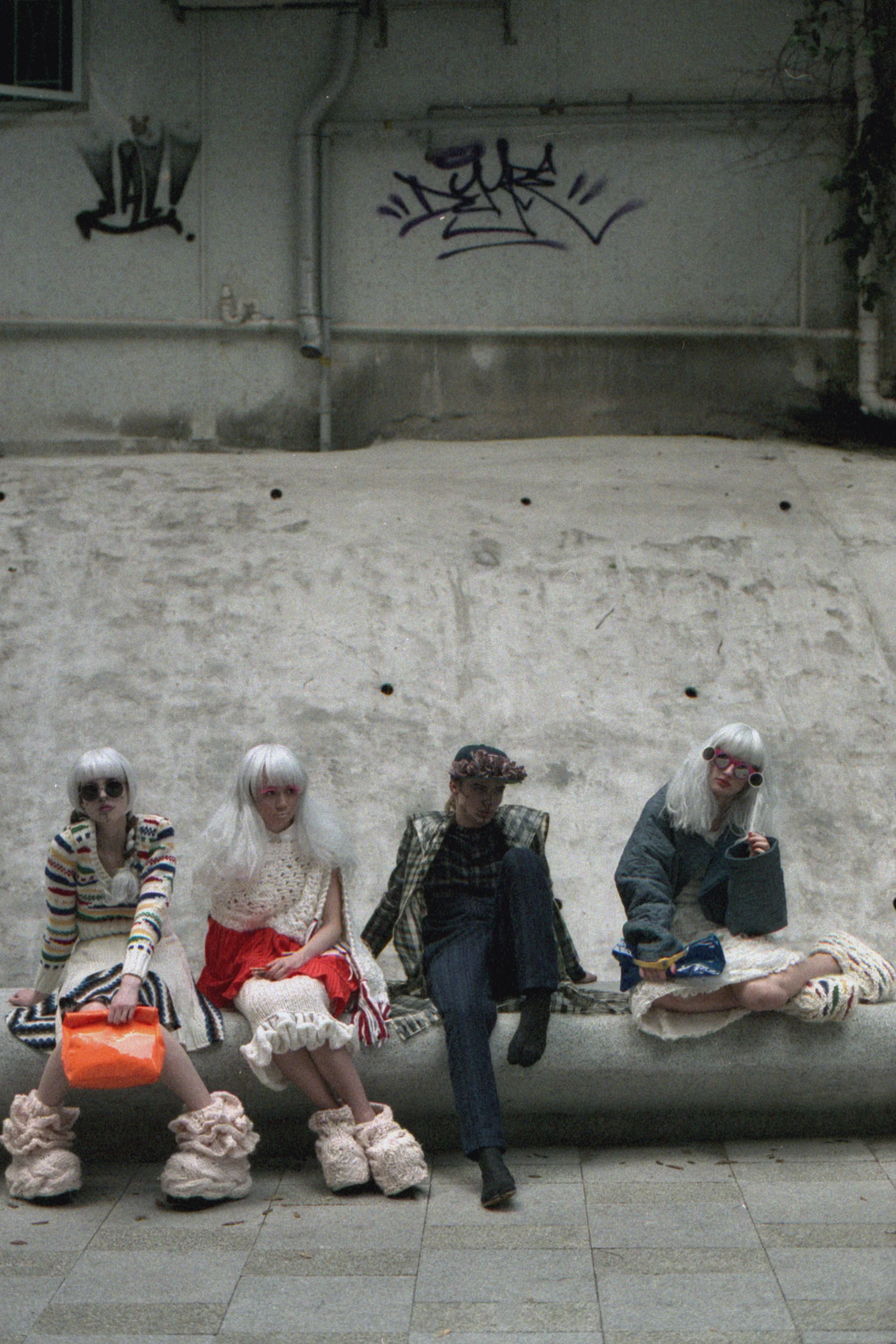 img073.jpg