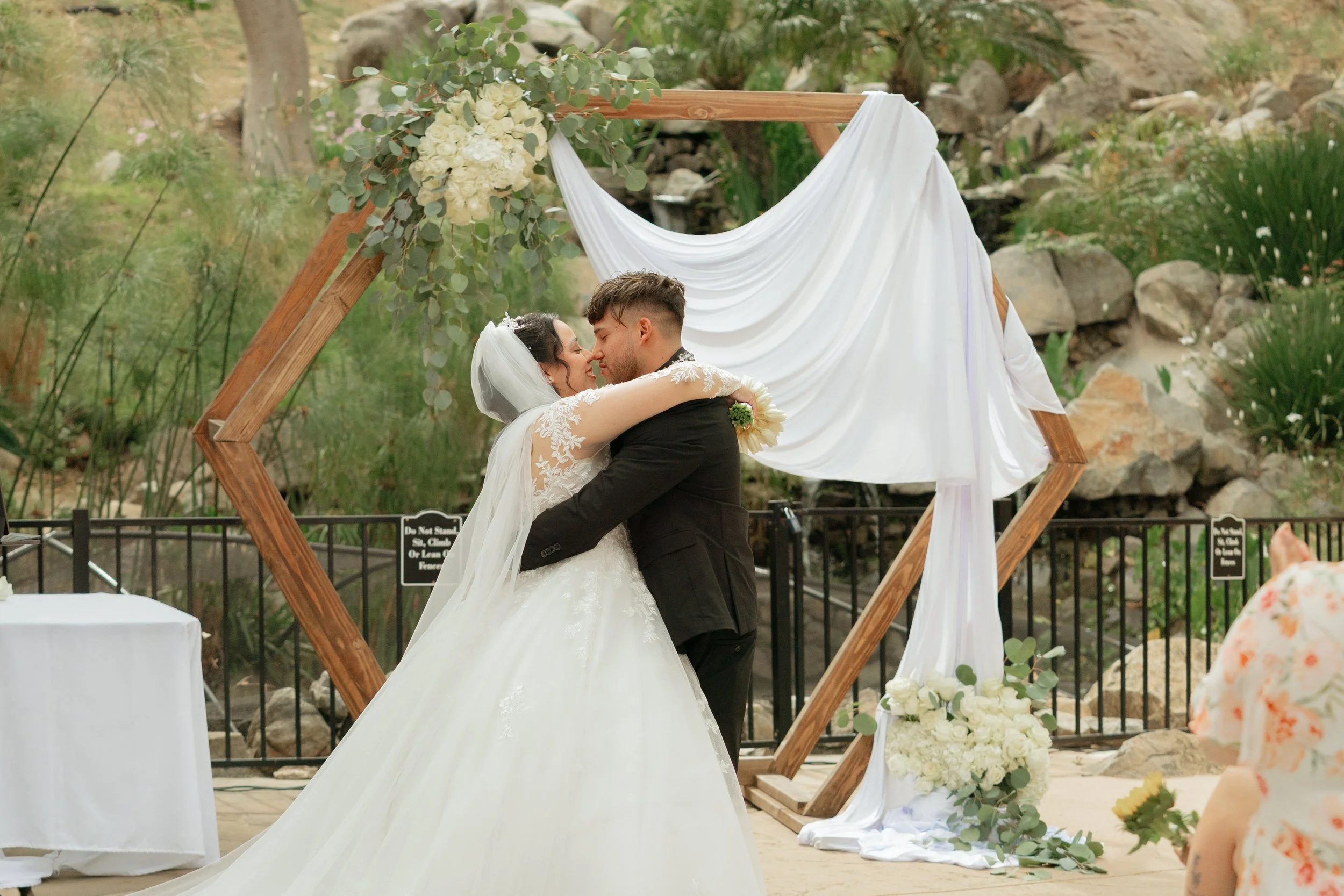 Jazmyn&Osdy'sWedding-190.jpg