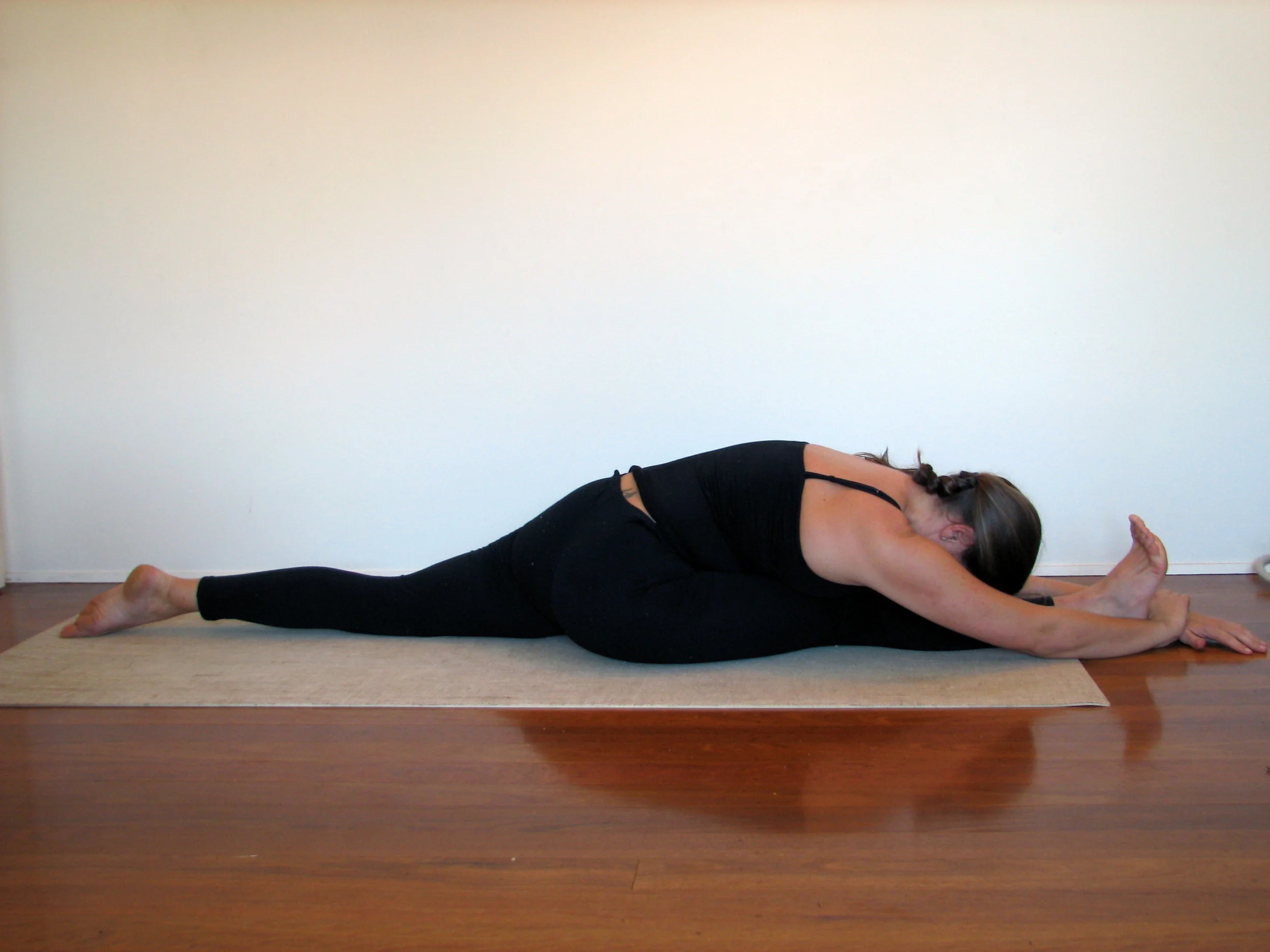 Splits Jean.jpg