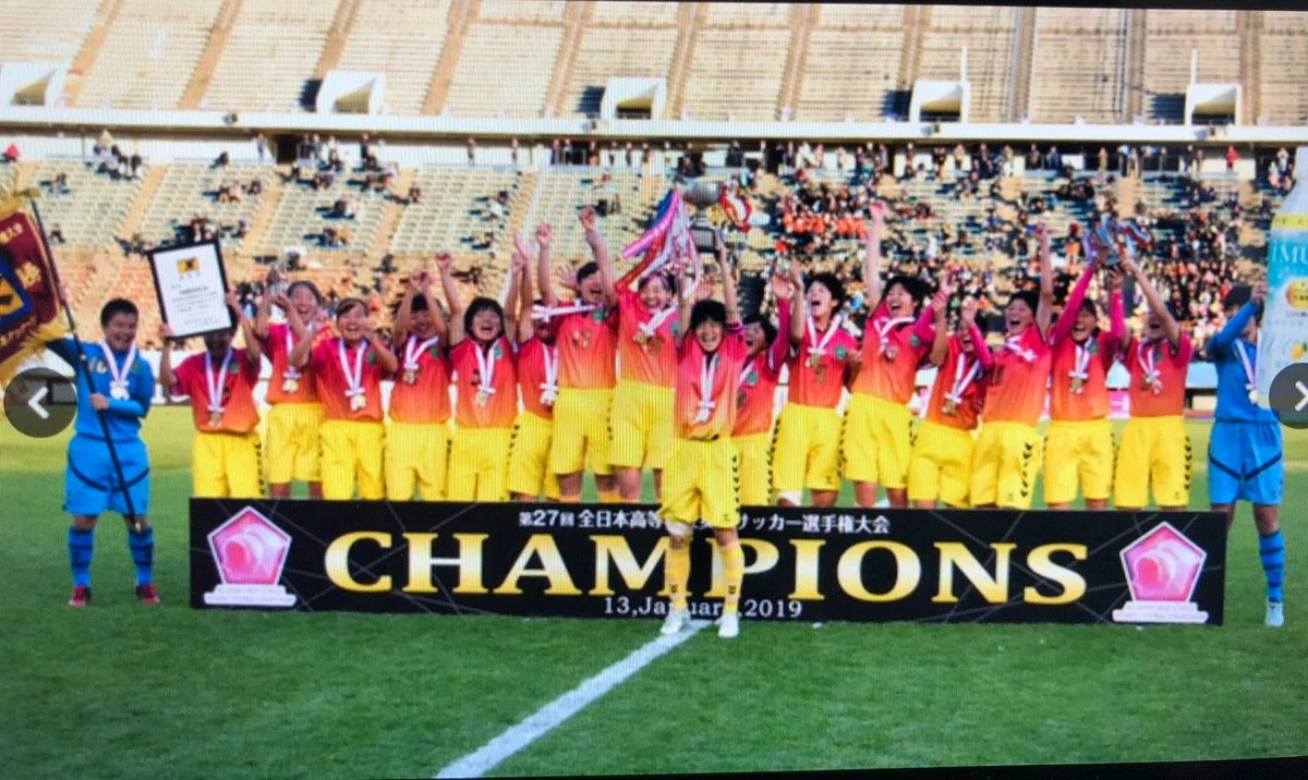 All+32+teams+that+participated+in+the+27th+All+Japan+High+School+Women%27s+Football+Championship+%23289+Photo.jpg