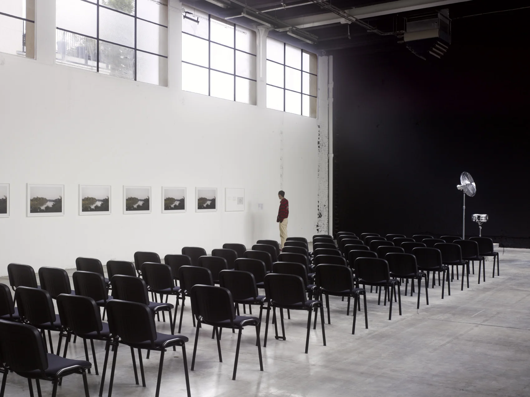 Vue de l’exposition de Fernando Ortega, “Fuite/Leak”. Palais de Tokyo.