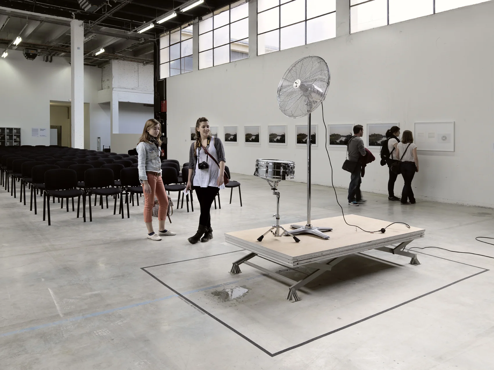 Vue de l’exposition de Fernando Ortega, “Fuite/Leak”. Palais de Tokyo.