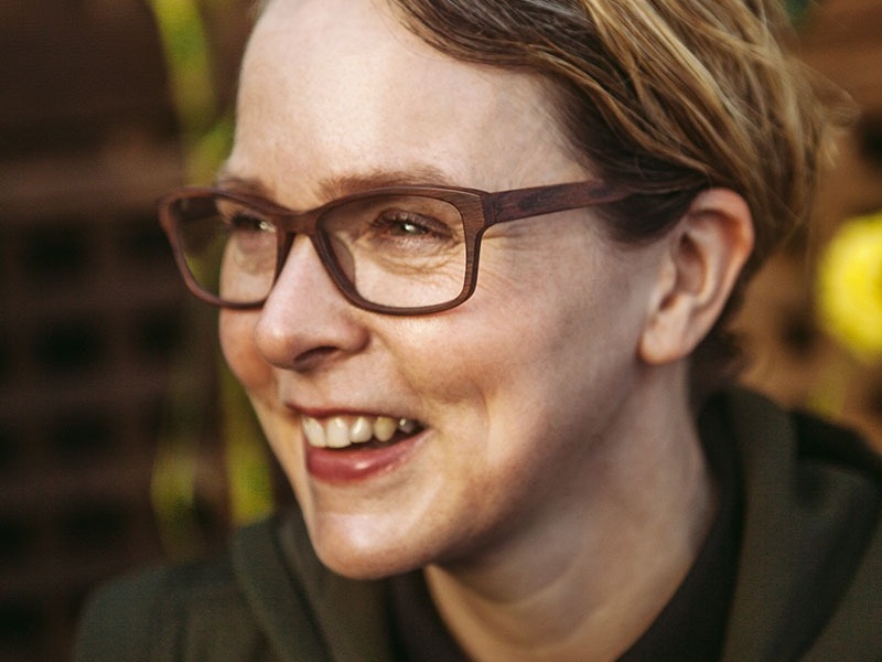 Alex Mecklenburg Alex Mecklenburg is a coach and creative business consultant. She works both with business leaders as well as with students and pupils. She is a fellow of the RSA and an advisor to various creative and social businesses. Alex spent over 20 years in the creative and digital industries, in various leadership and board roles, solving business problems with creativity and continuous organisational prototyping.