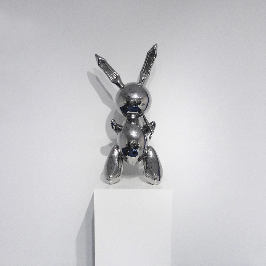 Rabbit by Koons (1986).