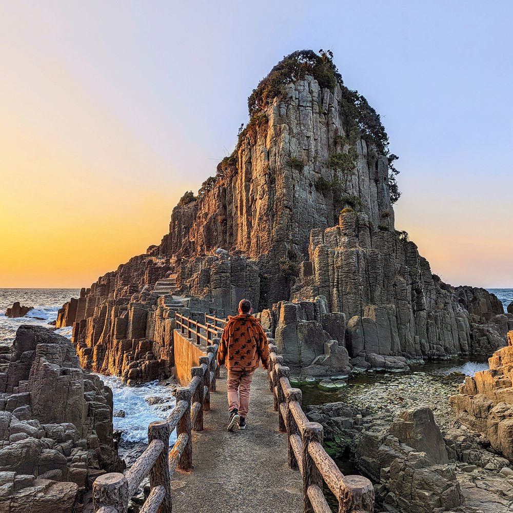  Exploring Hokoshima at sunset, Ayukawacho, Fukui Prefecture, Japan (2022). 