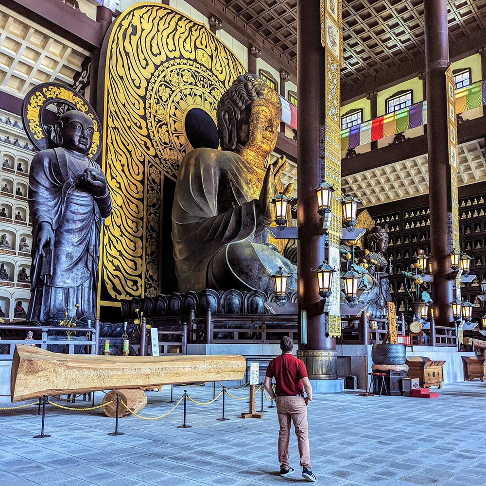  Appreciating Echizen Daibutsu (“Great Buddha”), Seidaiji, Katsuyama City, Fukui Prefecture, Japan (2022). 