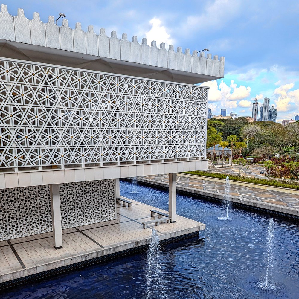  Masjid Negara (“National Mosque”), Kuala Lumpur, Malaysia (2024). Photo by Danny With Love. 