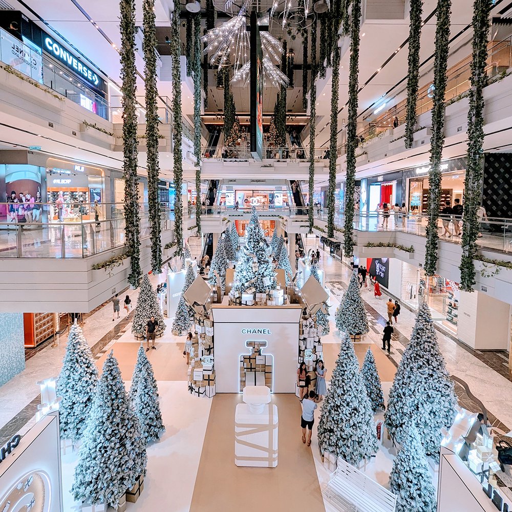  Christmas decorations at the Exchange TRX shopping mall, Kuala Lumpur, Selangor, Malaysia (2023). Photo by Danny With Love. 