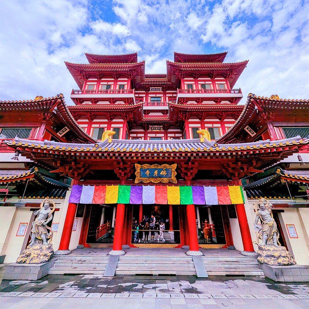  Facade of the Buddha Tooth Relic Temple in Chinatown, Singapore (2023). Photo by Danny With Love. 