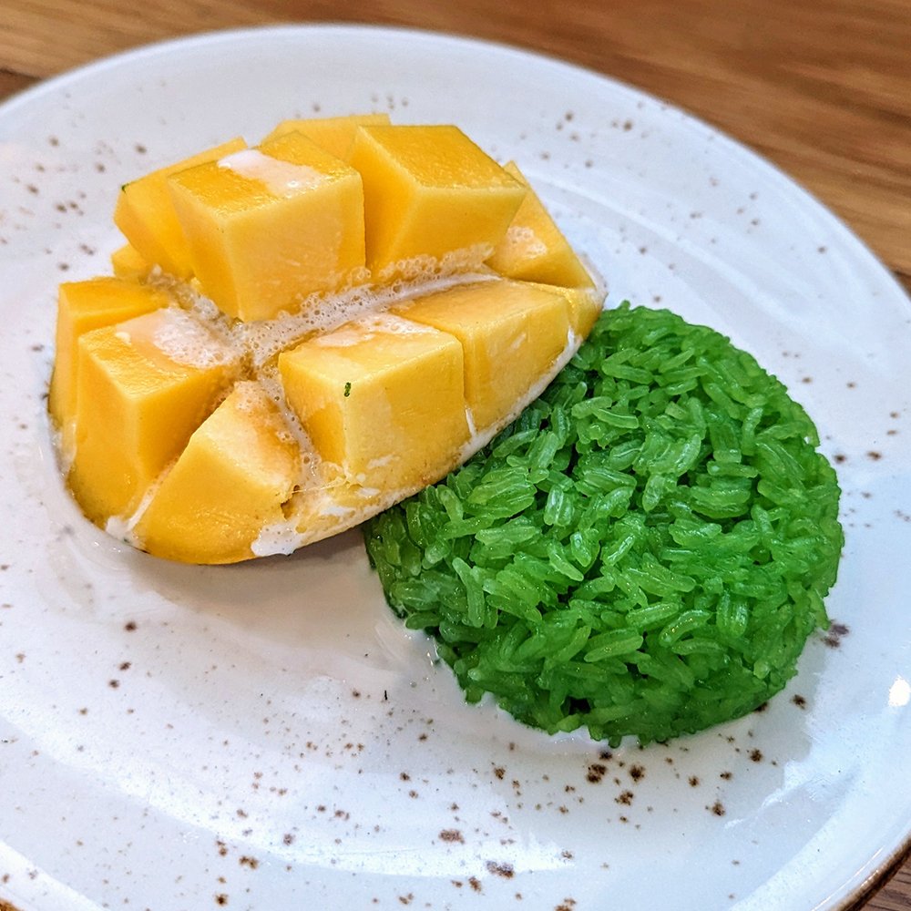  Mango sticky rice with coconut milk, at the chain Coffee Club, Bangkok, Thailand (2024). Photo by Danny With Love. 