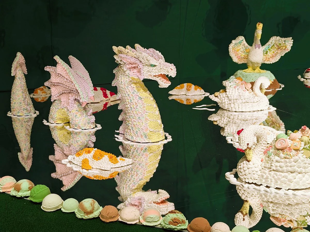 OSAMU WATANABE スイーツアート額装 Sweet Cat | Whitestone Gallery