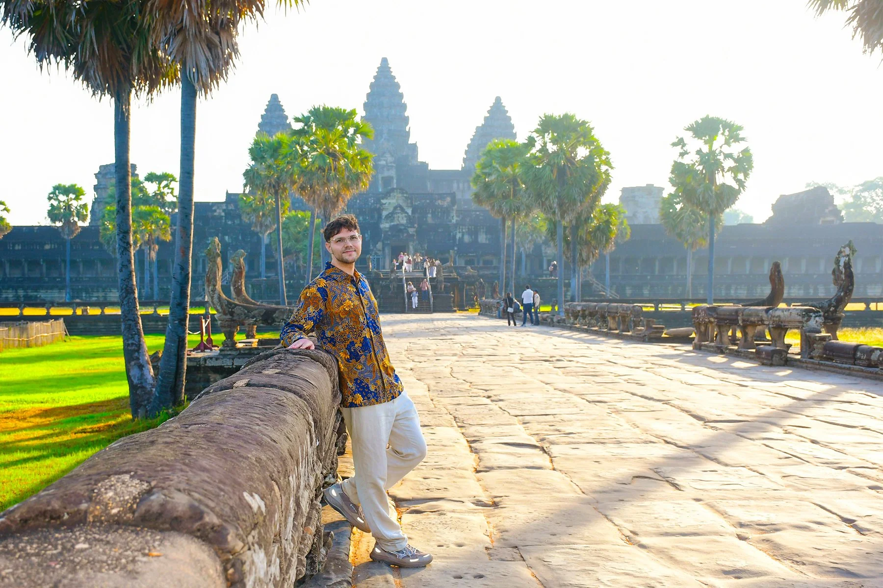 Travel Guide: Siem Reap (Angkor)