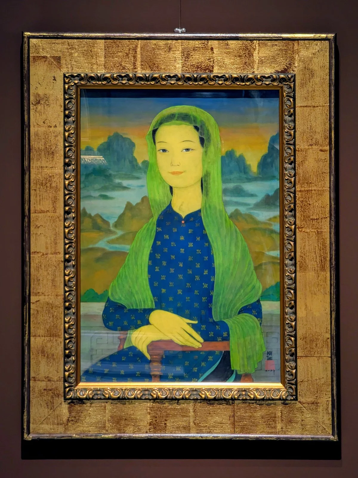 Mona Lisa (after Leonardo da Vinci), ink and gouache on silk, by Mai Trung Thứ (1974). Photo by Danny With Love.