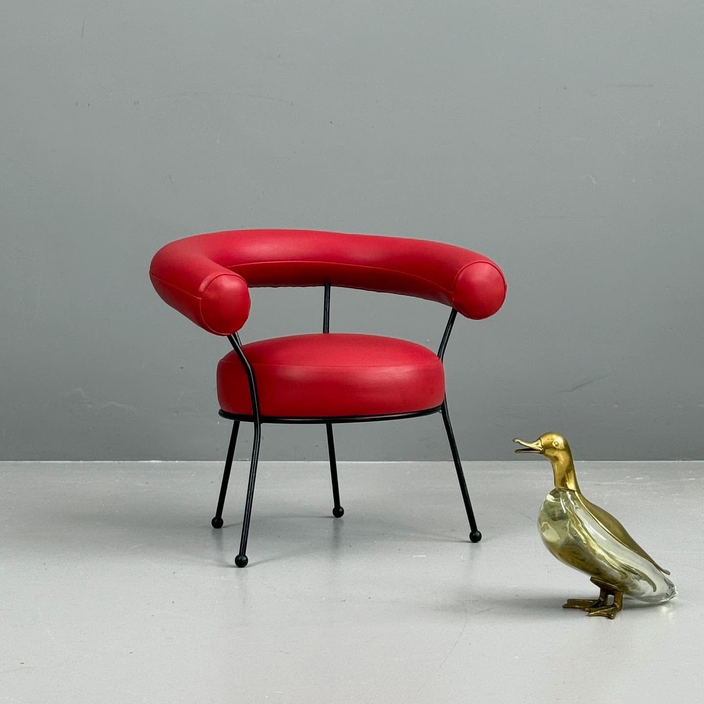 Kinder Loungesessel von Brevetti

350 Chf
B57 T48 H50

Ente 180 Chf
H25

#studiovintagezurich #vintage #zurich #z&uuml;rich #z&uuml;ri #midcenturymodern #schweiz #swiss #switzerland #midcenturymodernfurniture #vintagefurniture #uetikonamsee #vintages