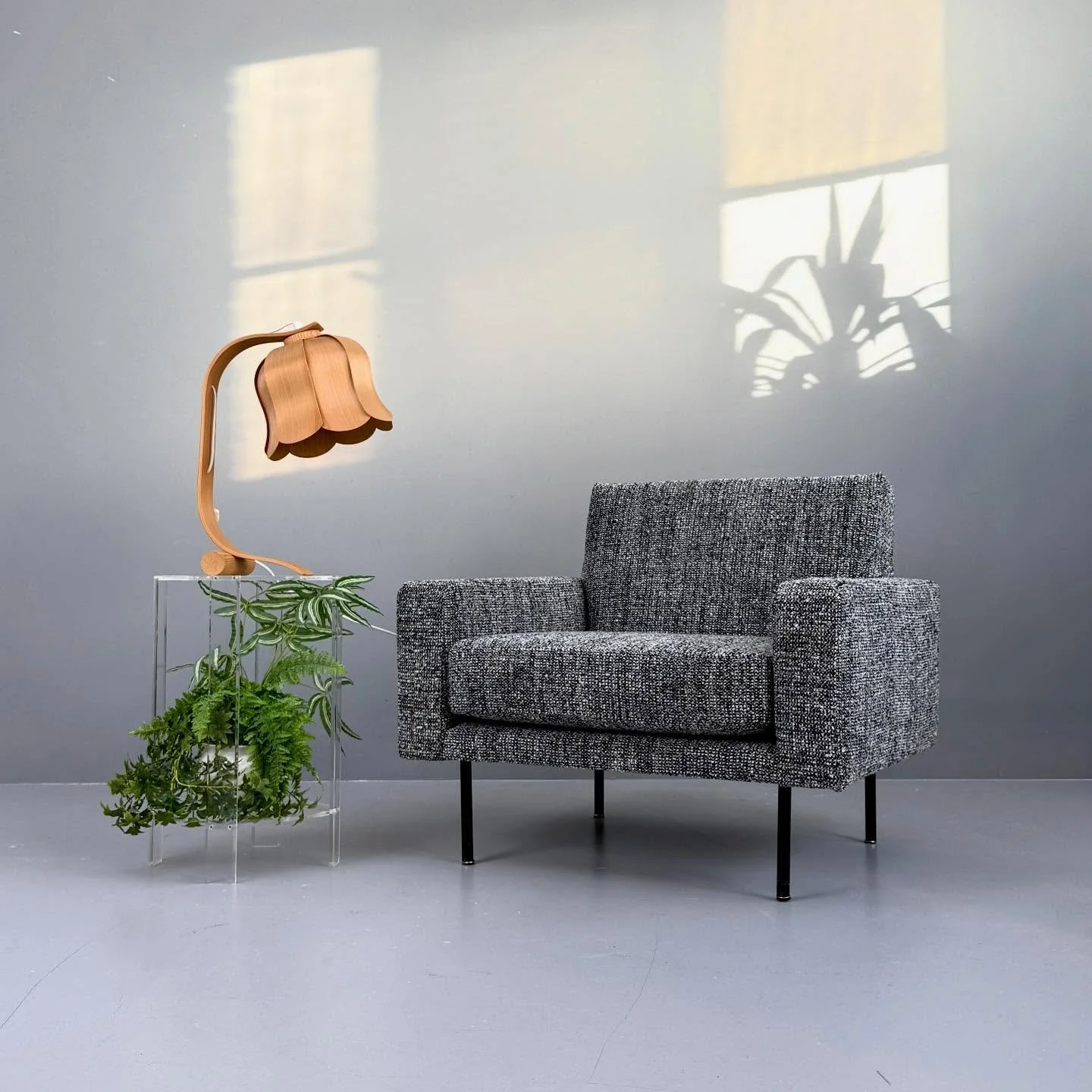 Mid Century Sessel
neu gepolstert

1450 Chf
B80 T70 H70

#sessel #vintagearmchair #midcenturyhome #interiordesign #wohnideen