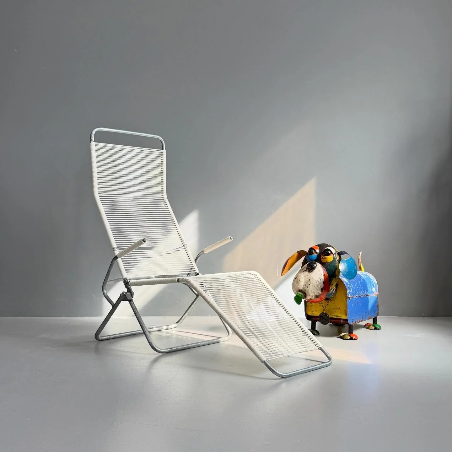 Altorfer Spaghetti Gartenliege von Embru

750 Chf
L170 B61 H114

EEIEEIO Dog
160 Chf

#embru #altorferliege #gartenliege #liegestuhl #gartenm&ouml;bel