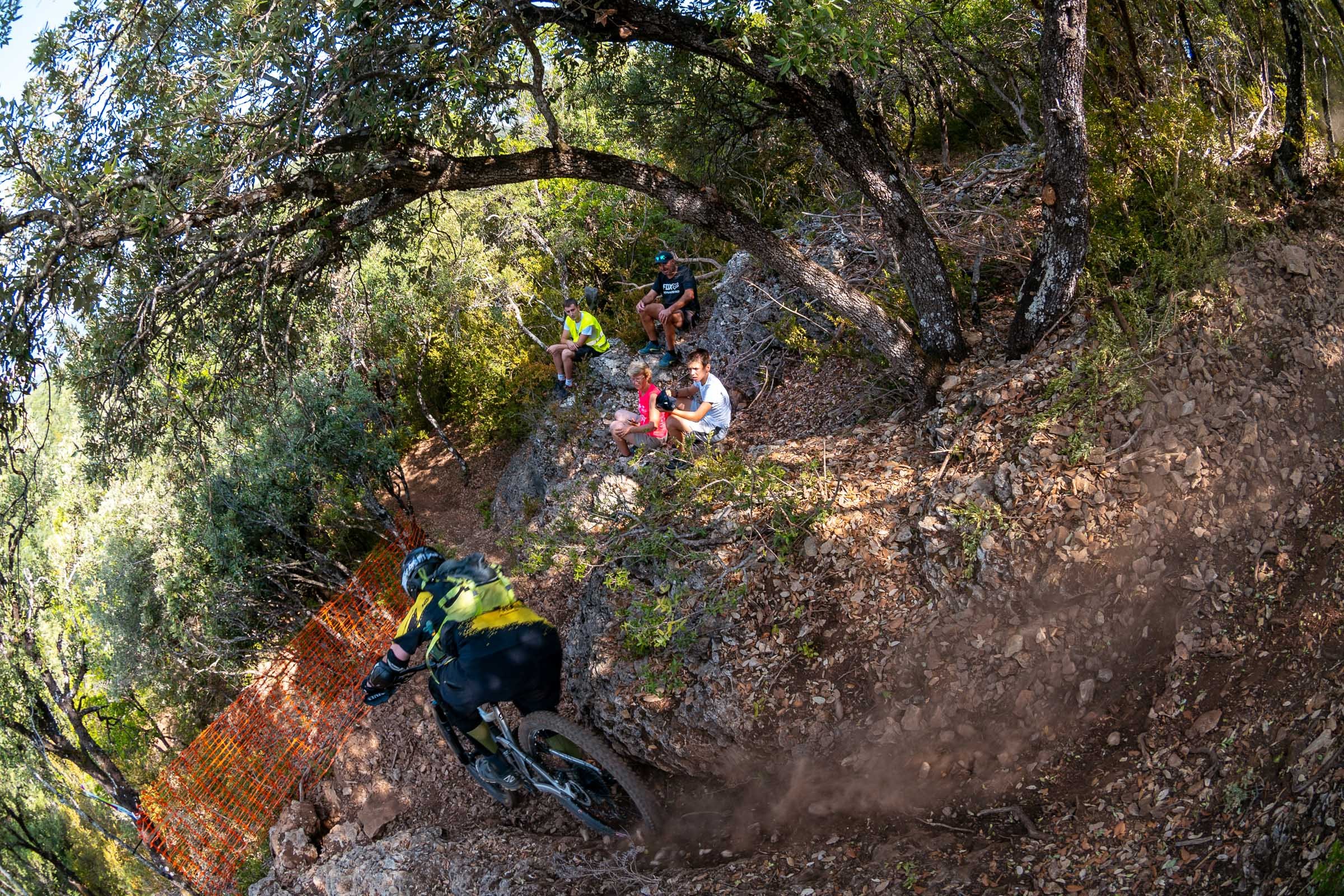descenso-btt-ancin-2022-aritz-sola-9.jpg