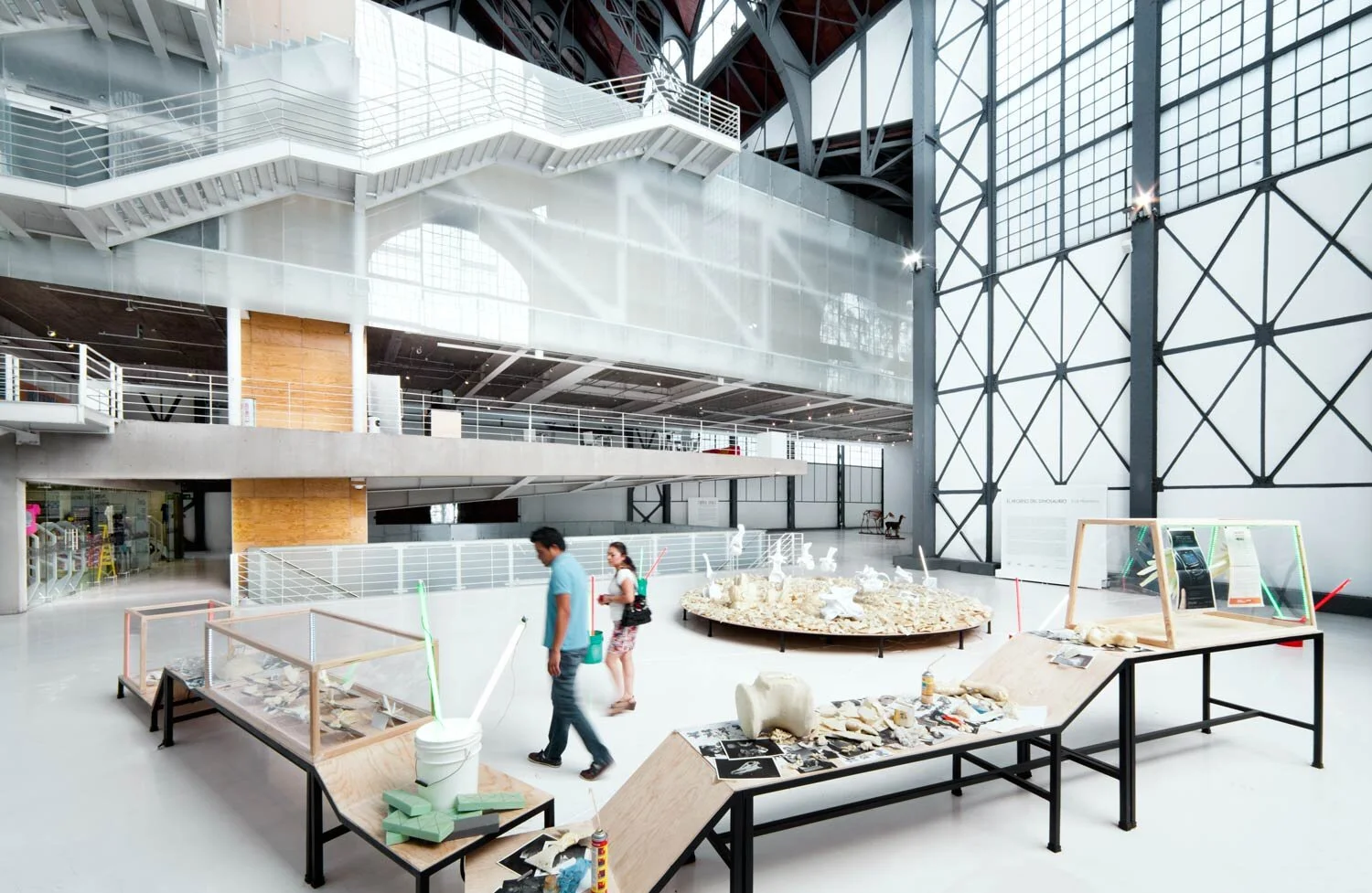 INTERIOR_EXPOSITION.jpeg