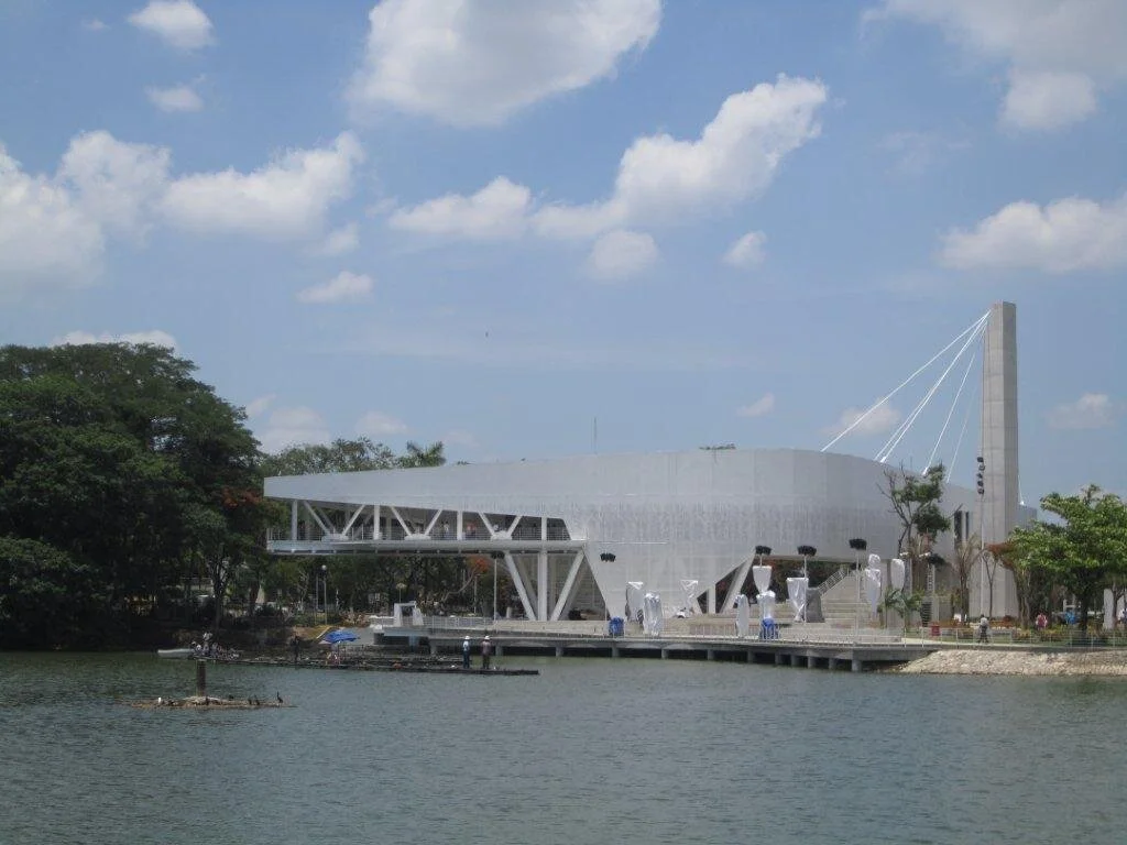 MUSEVI_01.jpg