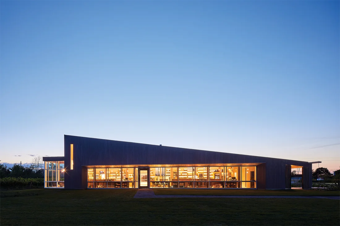 116-Thier Curran Lakeview Winery.jpg