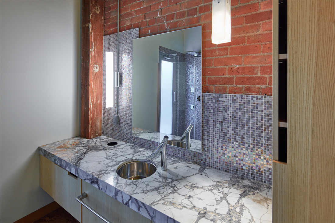010A1785_11 Brock Street.jpg