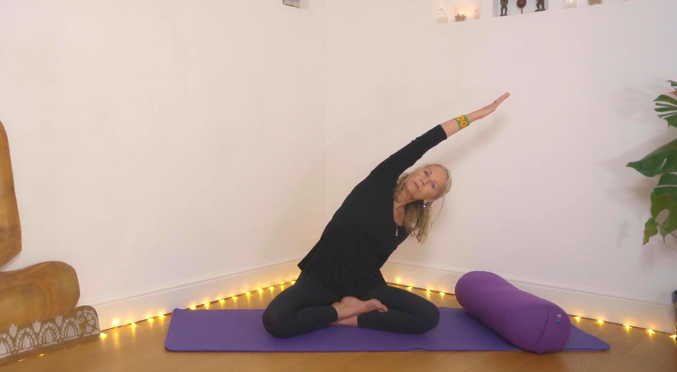Pregnancy Yoga Class with top up GBM Hypnobirth 'The Gowri Way' - Wednesdays 6pm Online