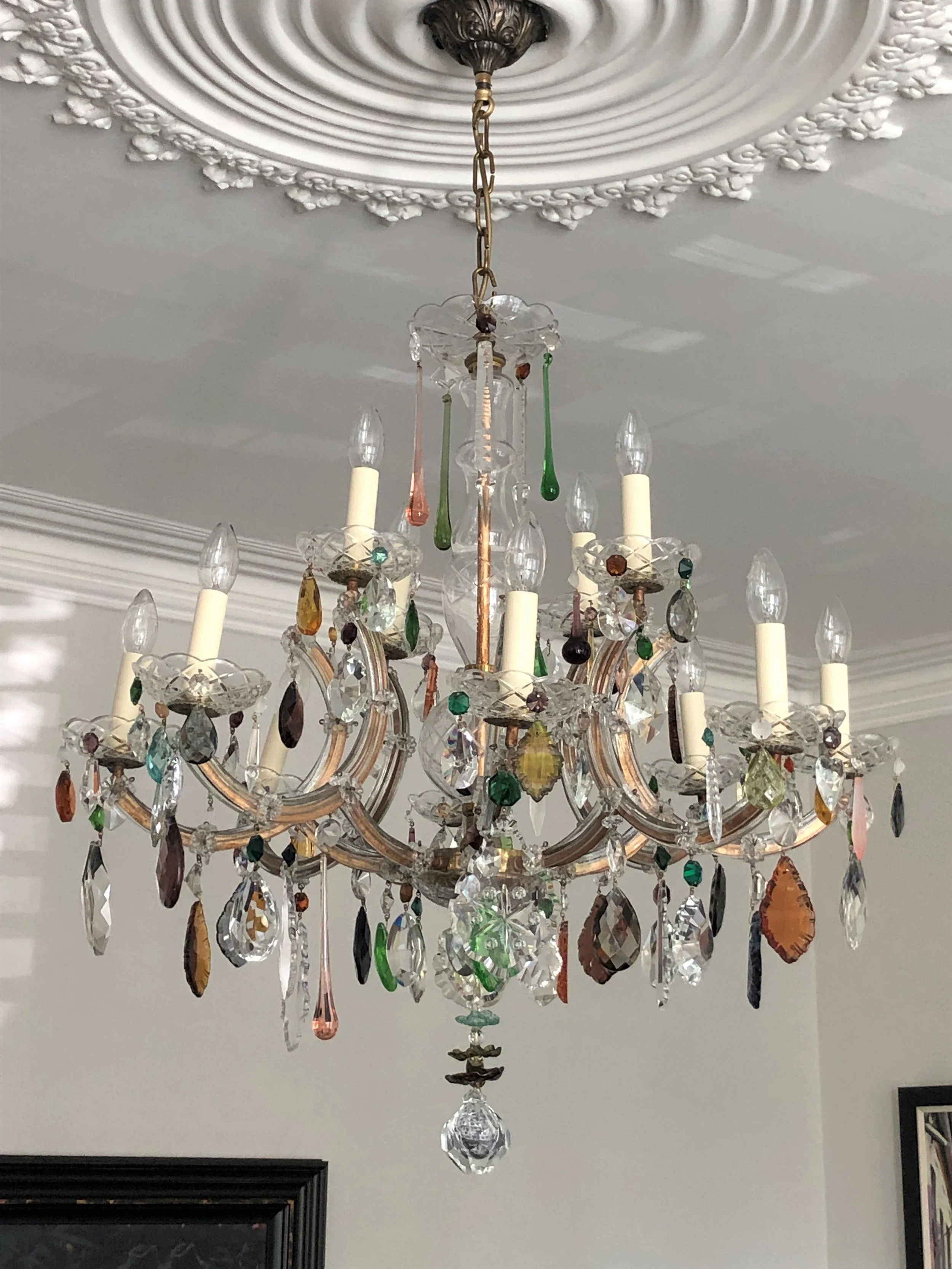 CHANDELIER.jpg
