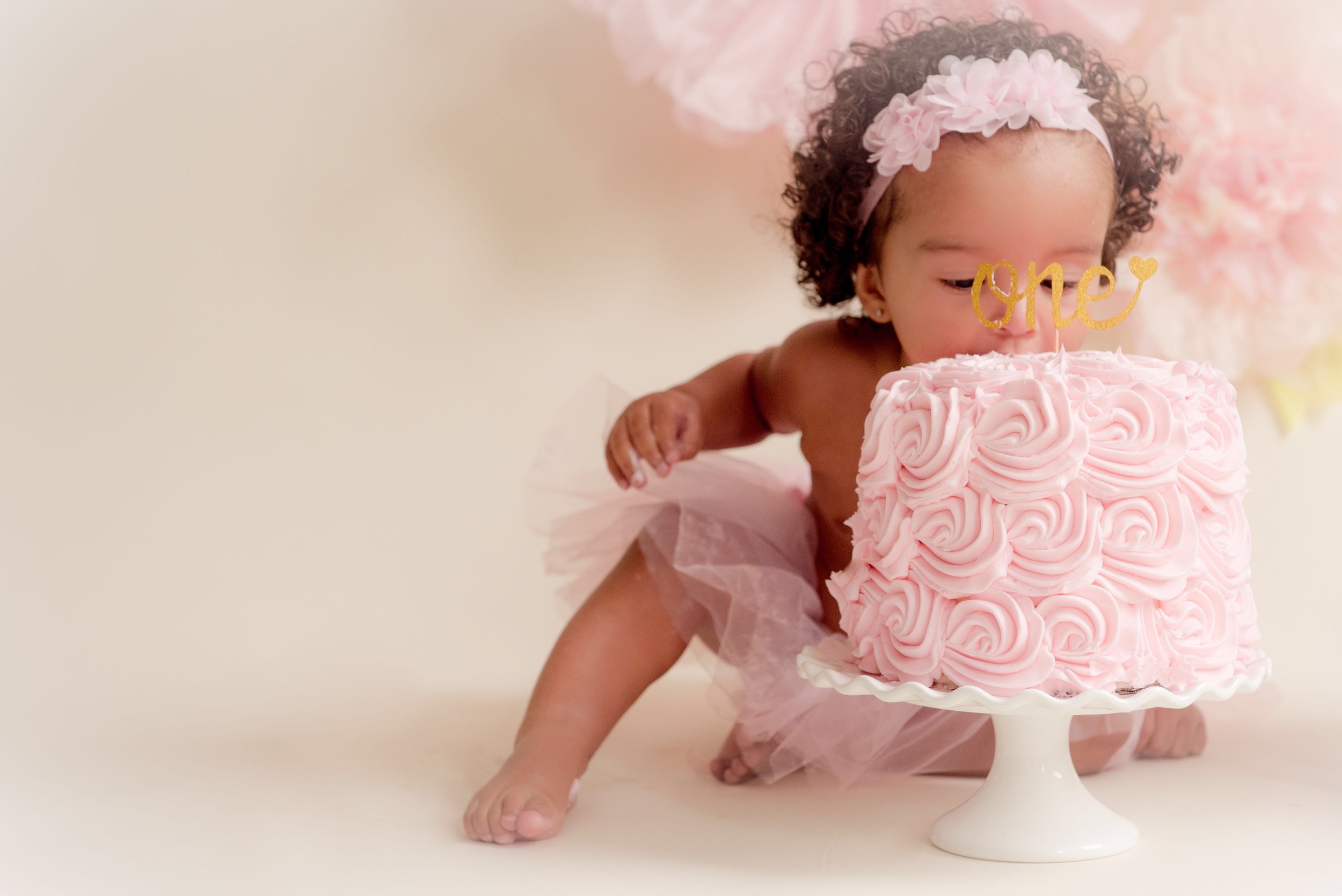 Happy Birthday Alexia - Durham Region Cake Smash - Durham and GTA Newborn,  Pregnancy, Baby and Family Photography