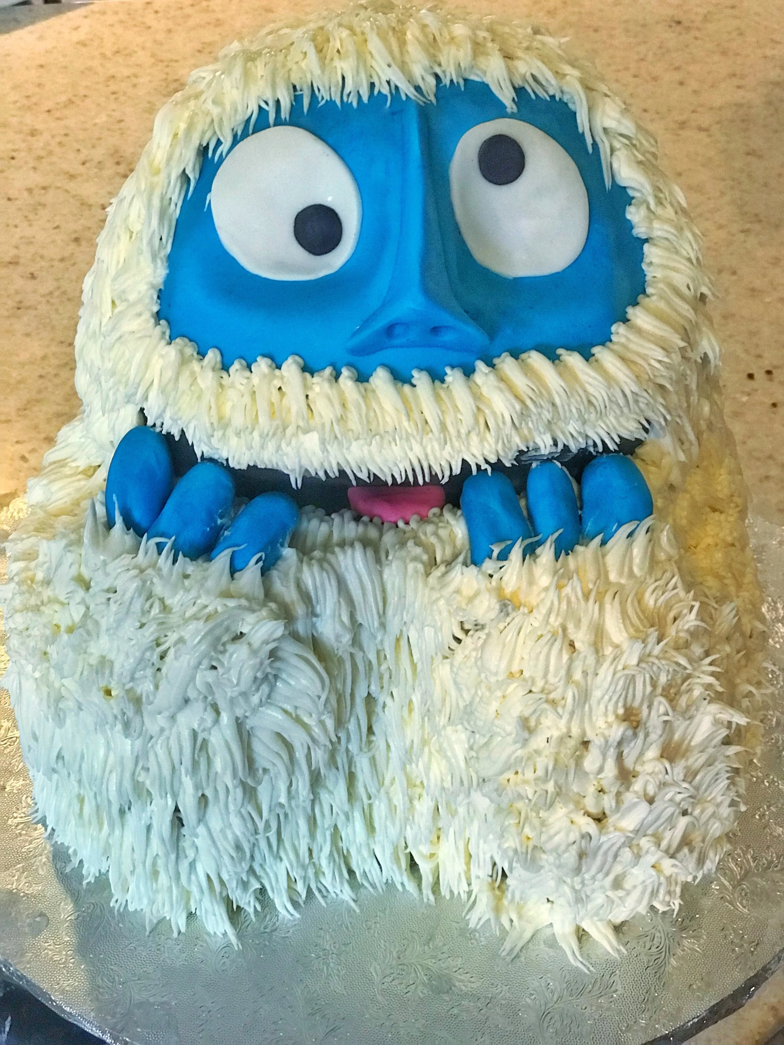 Abominable Snowman Cake