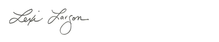 Lexi_Signature.jpg