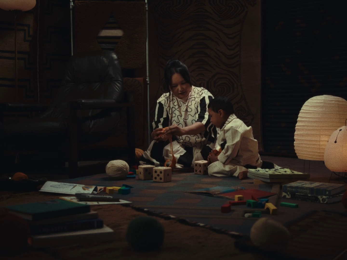 in the comfort of x tenjung studio "notations"