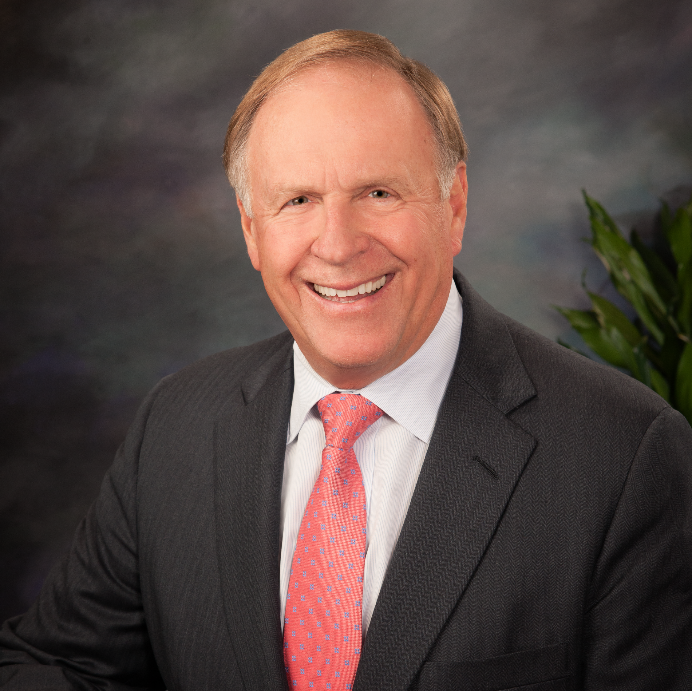 Terry Looper_Headshot-01.png