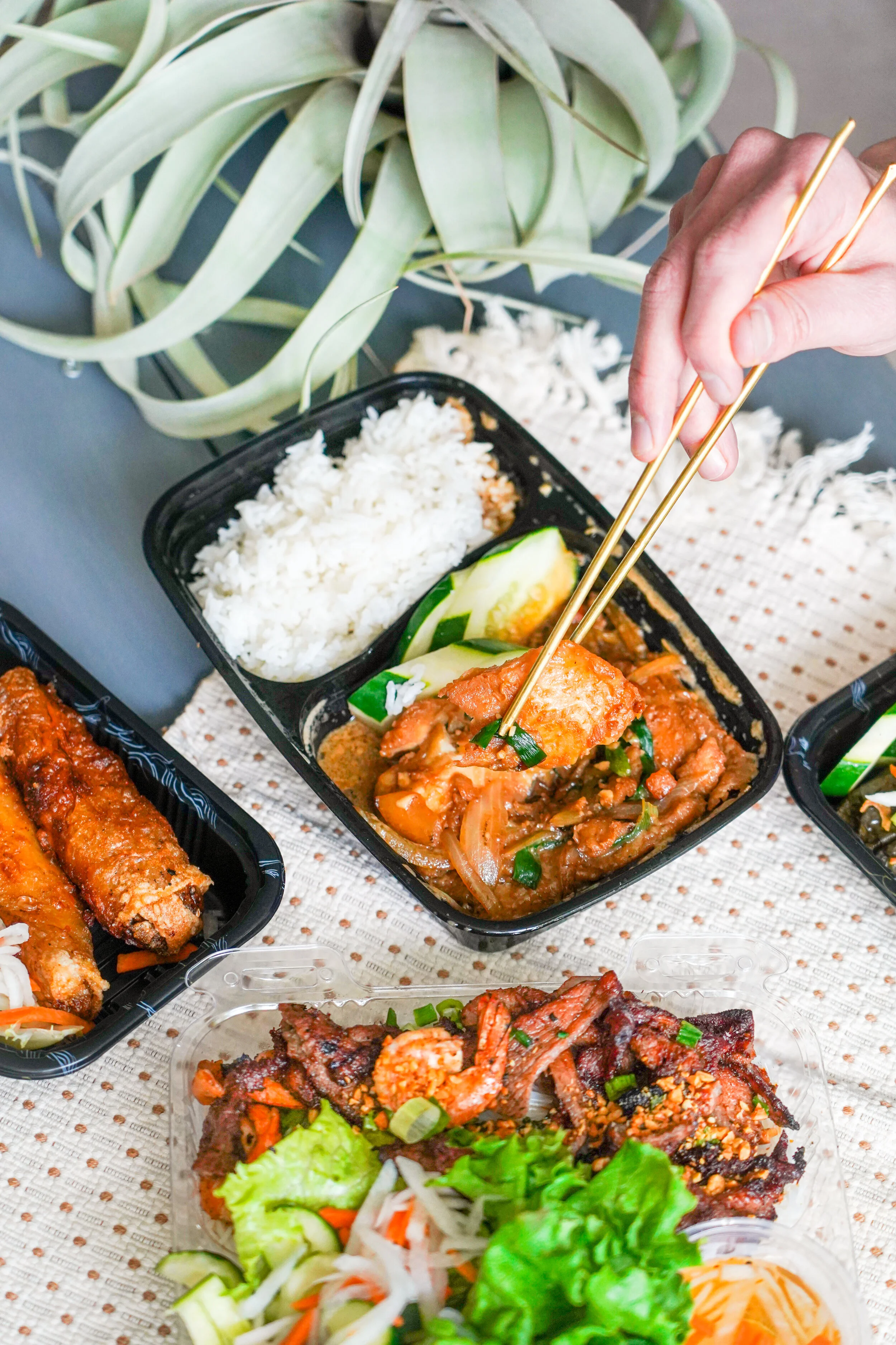 Our Favorite Baltimore Restaurants Offering Take Out and Delivery