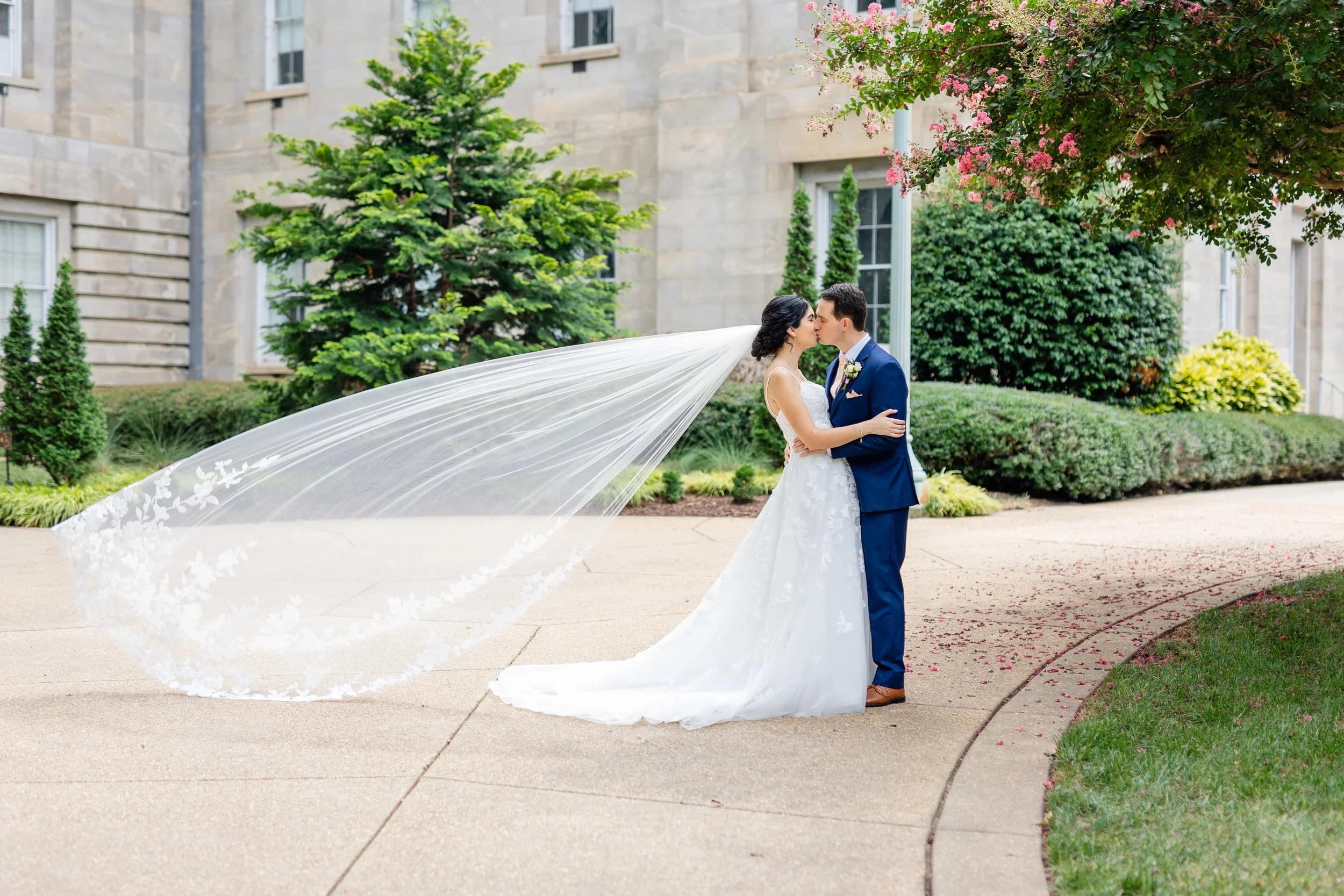 Alyssa & Nick Previews-44.jpg