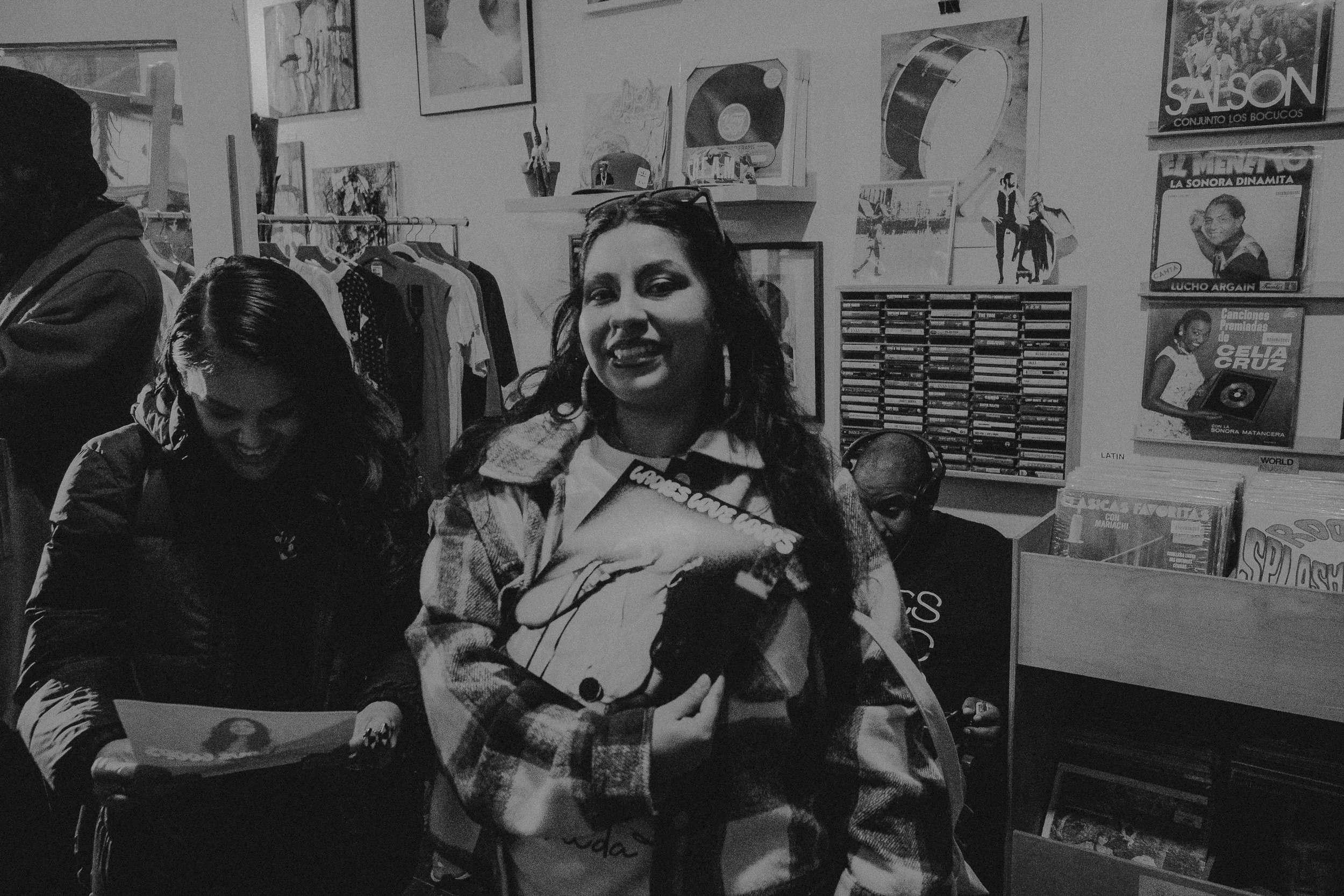 LadiesLoveLoops-Isaiahryan.com-LiveMusicPhotographer@slothkiiid@Pray4IsaiahRyan-January_18,_2025_07.jpg