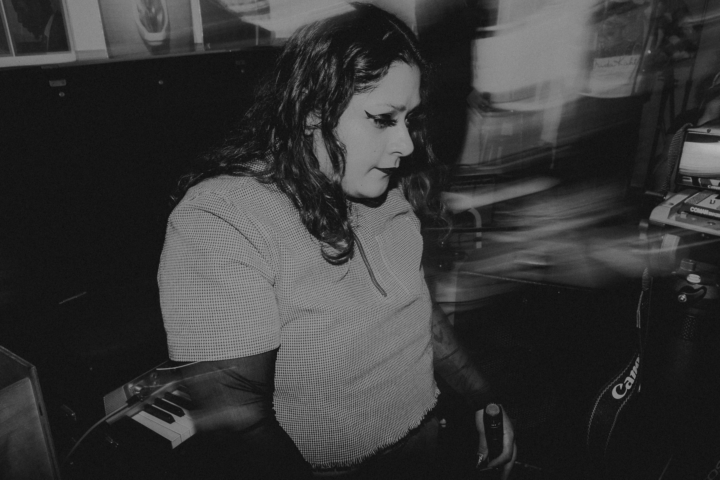 LadiesLoveLoops-Isaiahryan.com-LiveMusicPhotographer@slothkiiid@Pray4IsaiahRyan-January_18,_2025_32.jpg