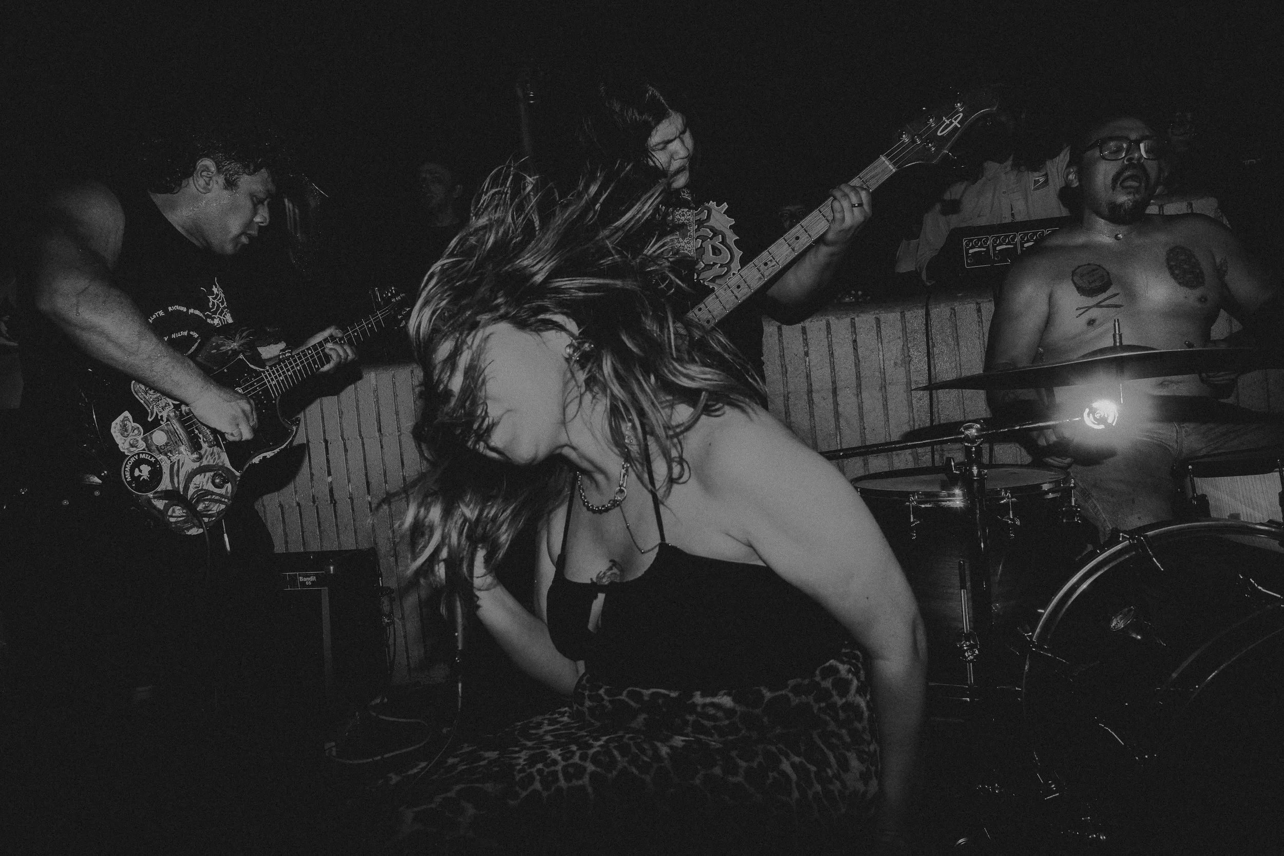 isaiahryan.com_@SLOTHKiiiD_PinkLemonBand-EchoParkRising2025-August_16,_2025_25.jpg
