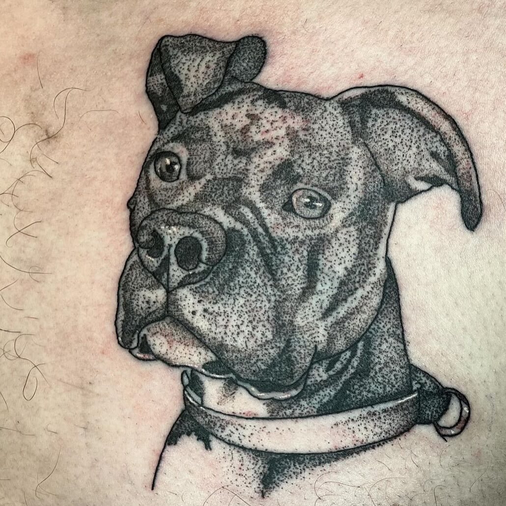 Doggo portrait by @tattoosbycaylin! Be sure to follow Caylin for updates on scheduling and availability