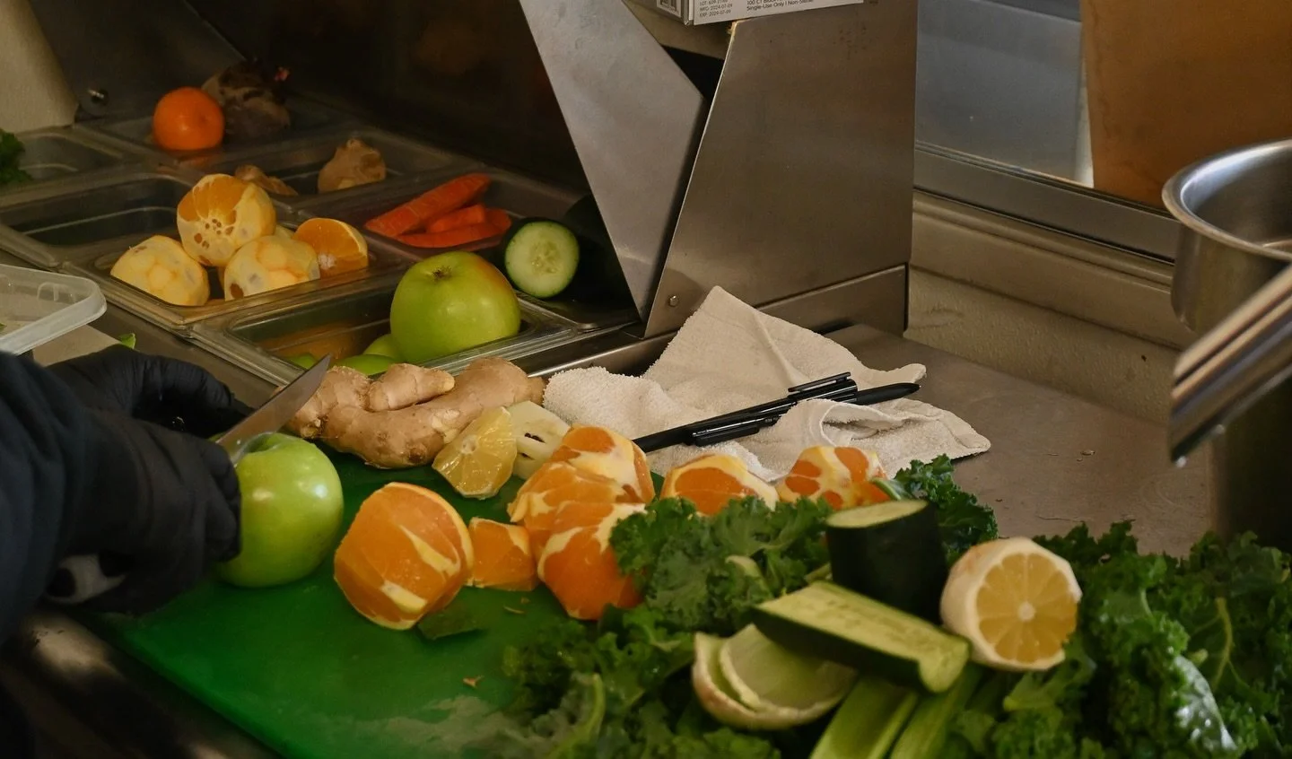 Don&rsquo;t forget to pick up your fresh juice today! 
☀️🍏🍍🍎🍊🍋

8AM-4PM