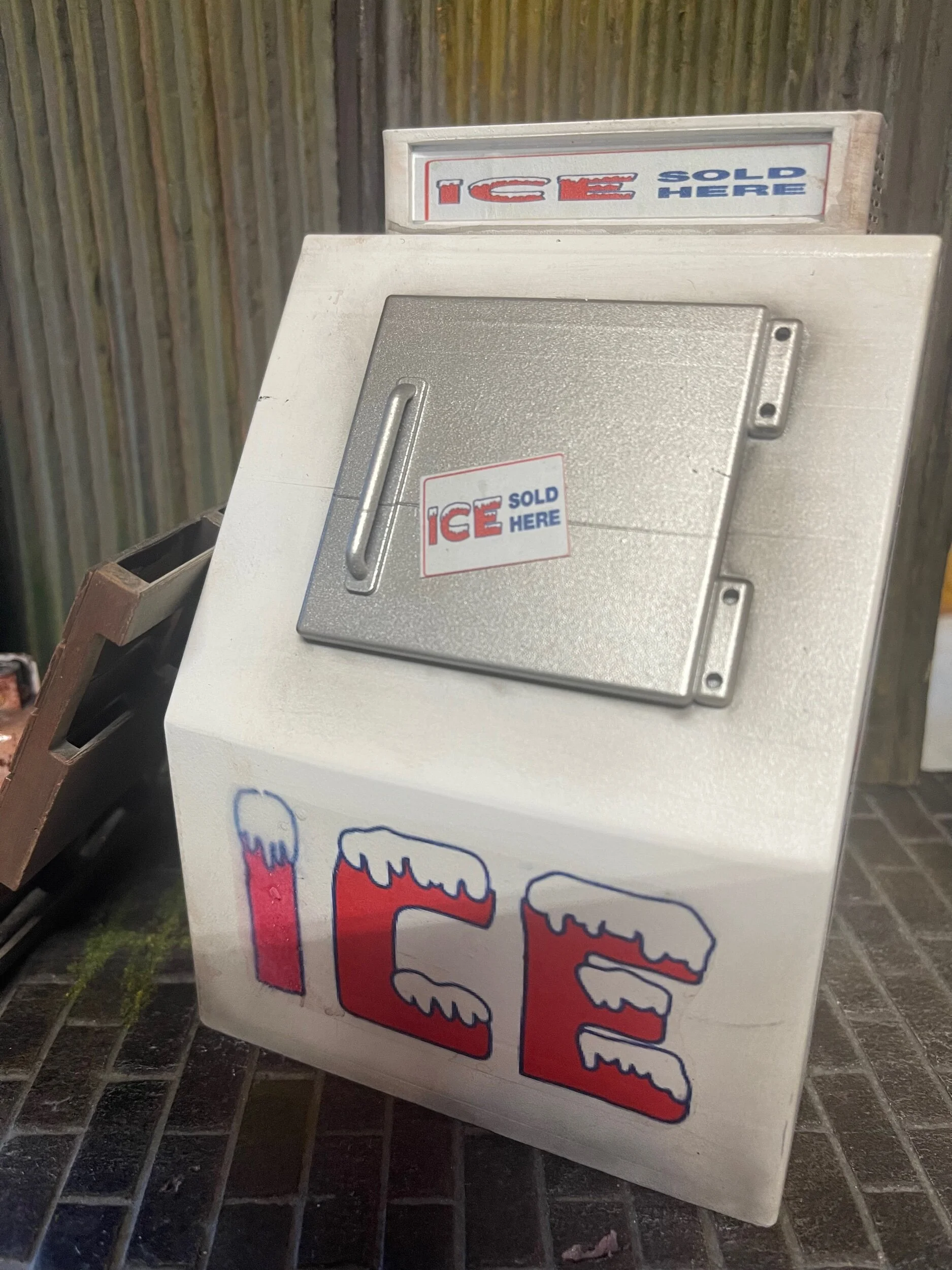 71A21569-E75E-474C-94AB-FEC1B3F4787F