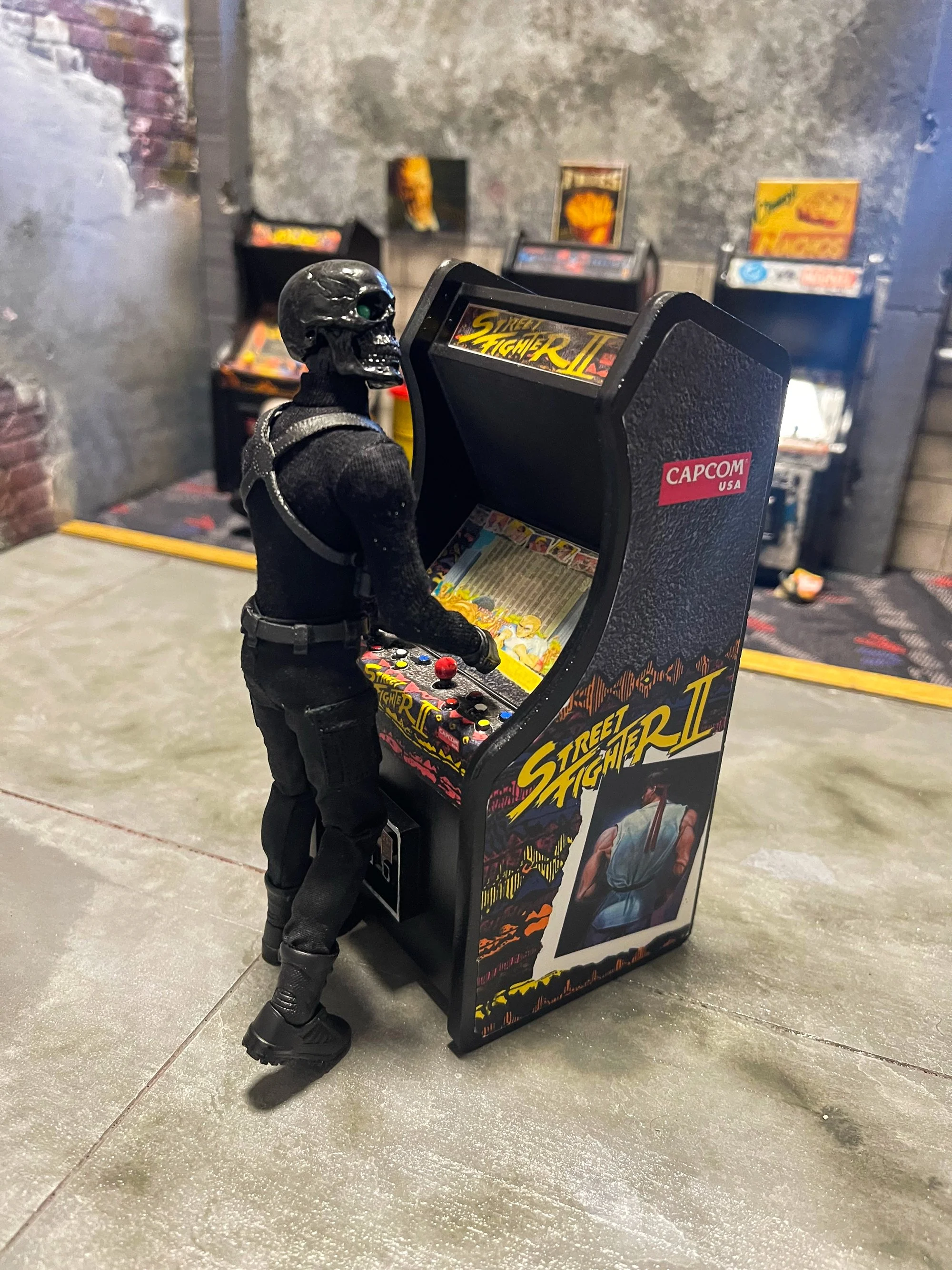 Painted  dollhouse diorama resin printed 90s themed arcade game.  STREET FIGHTER 2