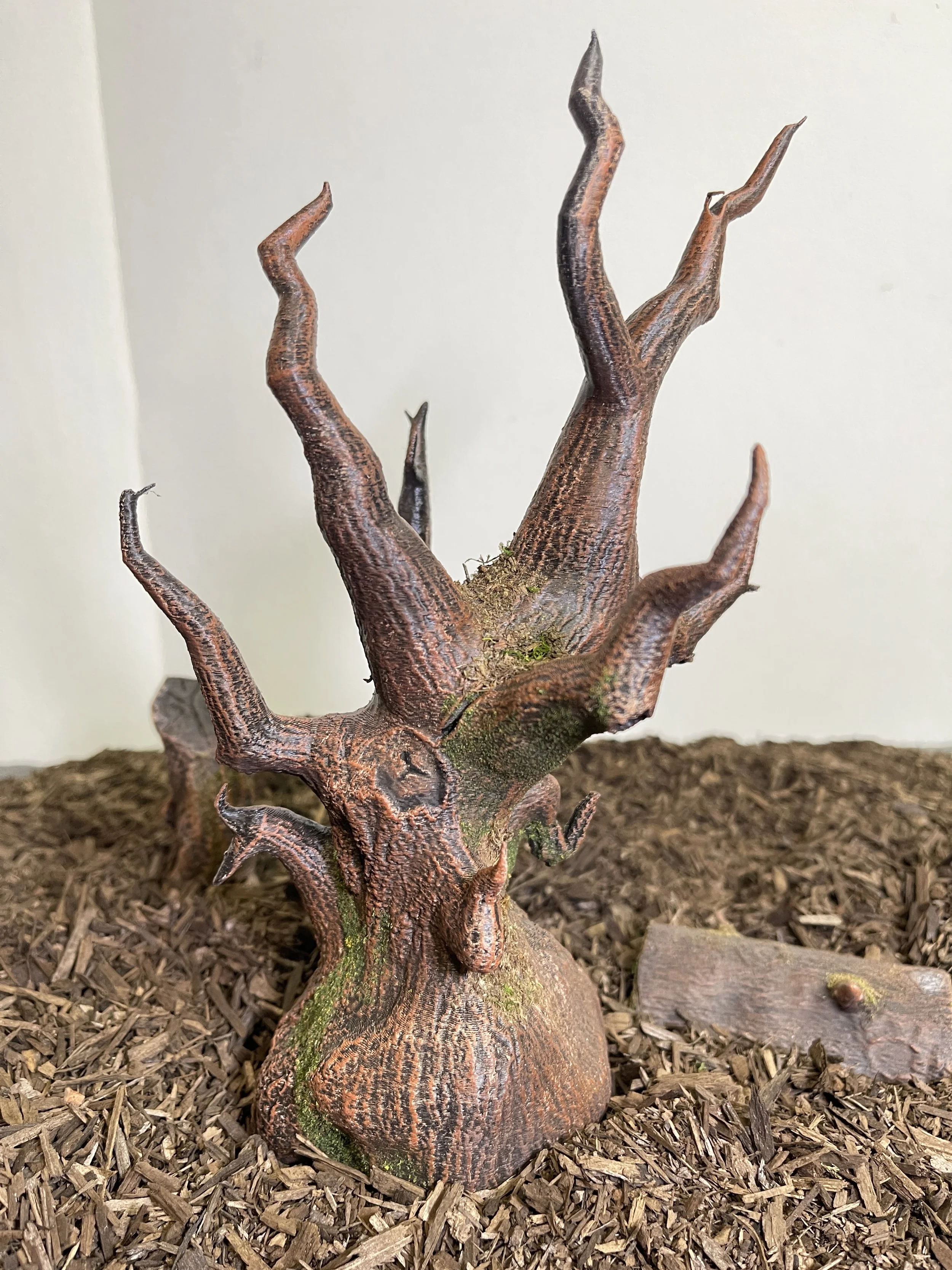 Stylized diorama trees 1:12 scale trees detailed crooked tree